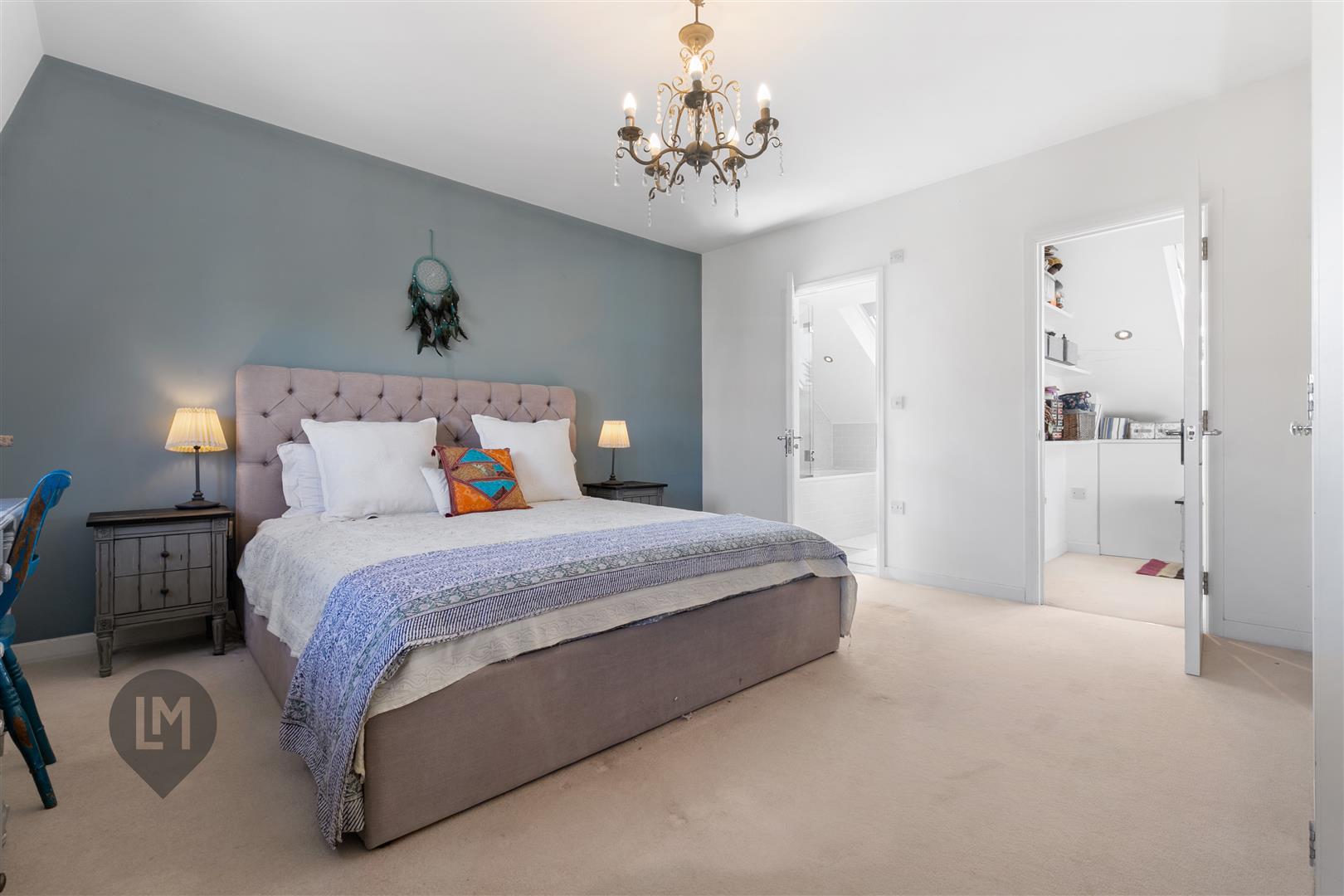 Property Image 40ed3b60-3073-4ef3-849c-3293feab7023