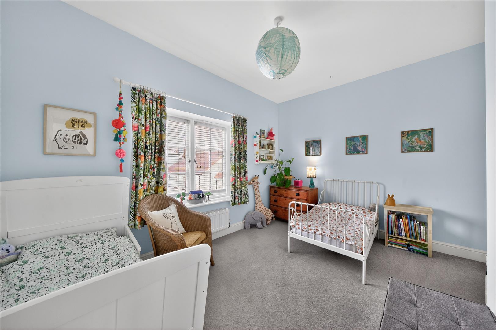 Property Image 40f30449-e91f-4f93-b32d-372ca640df45