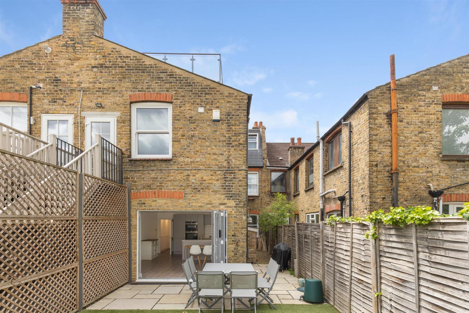 Property Image 40f31143-579d-4984-9d81-00df8f82e00f