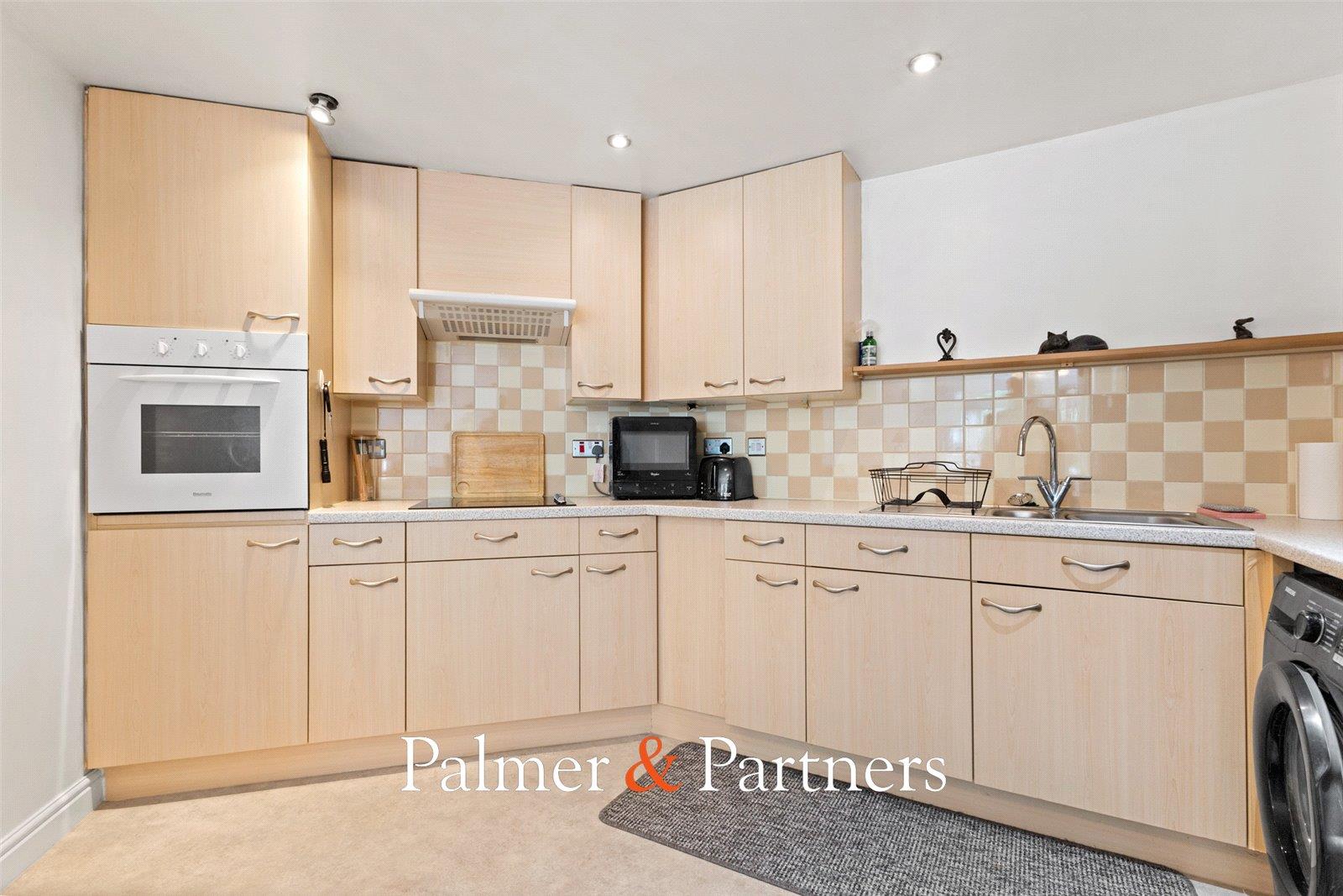 Property Image 40f63f9e-e3da-4ceb-b56b-e637f87091c3
