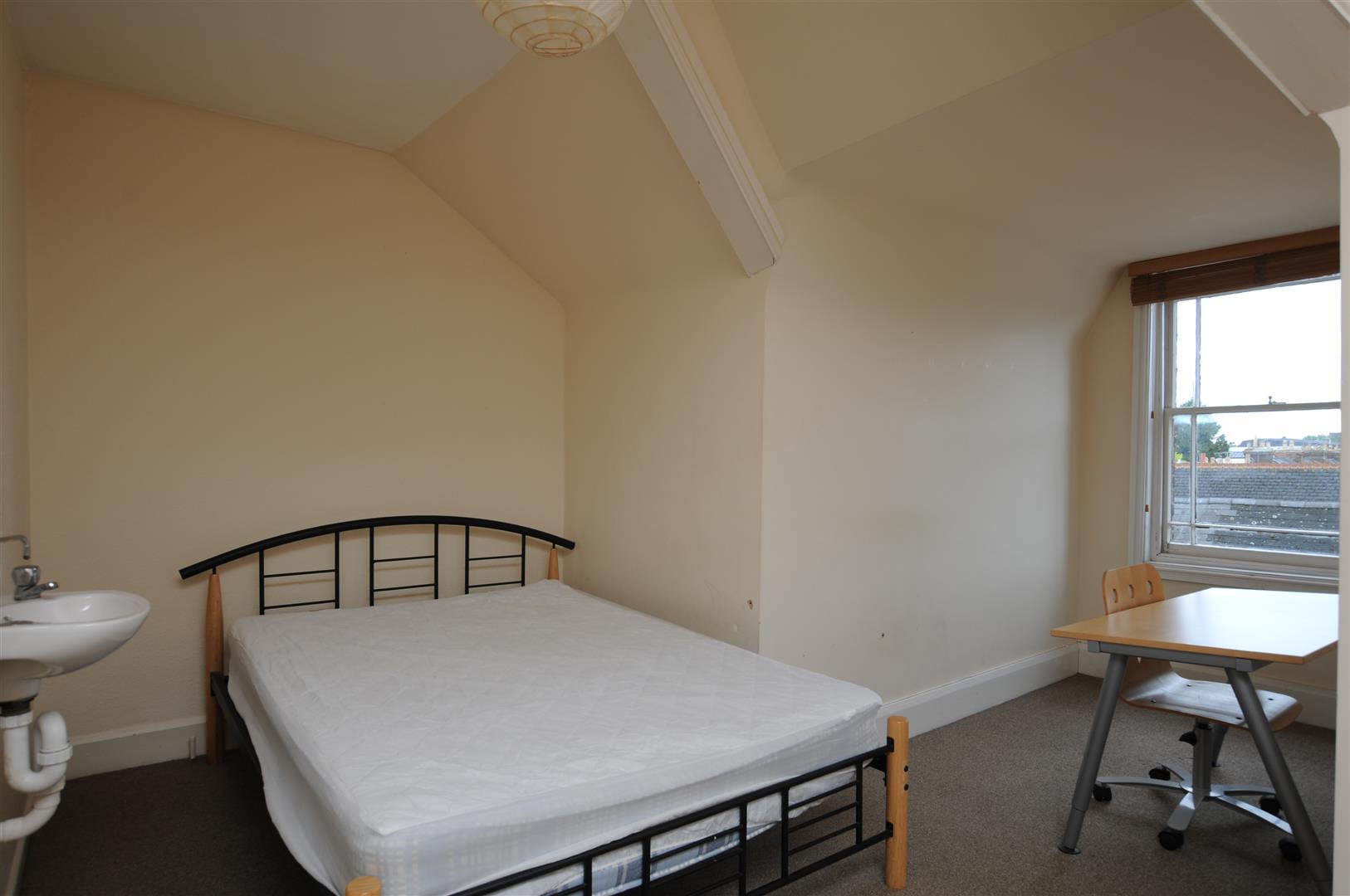 Property Image 40f71f16-948e-4ddd-b18a-5d842ed57e1d
