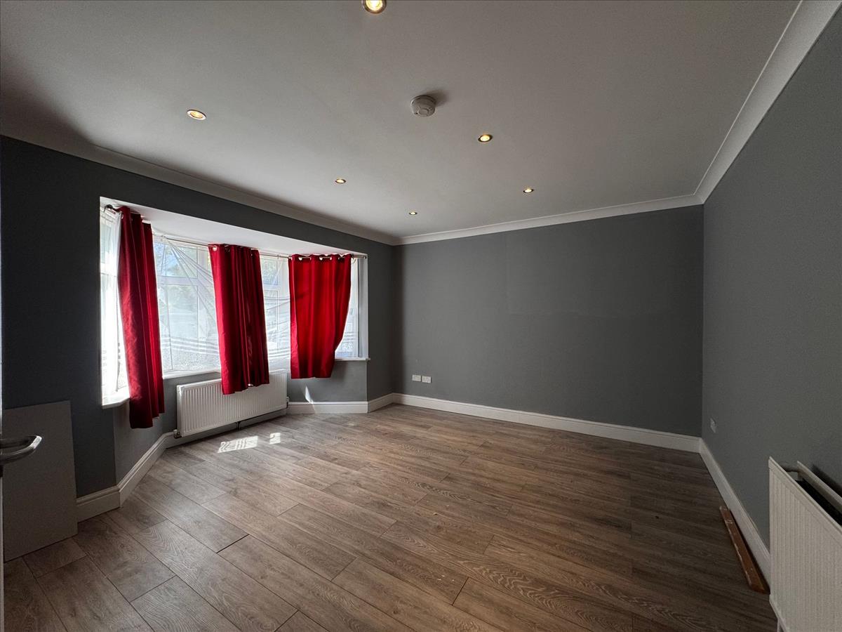 Property Image 40f8b2d5-701b-47fc-9ec0-b4e2ce114c5b
