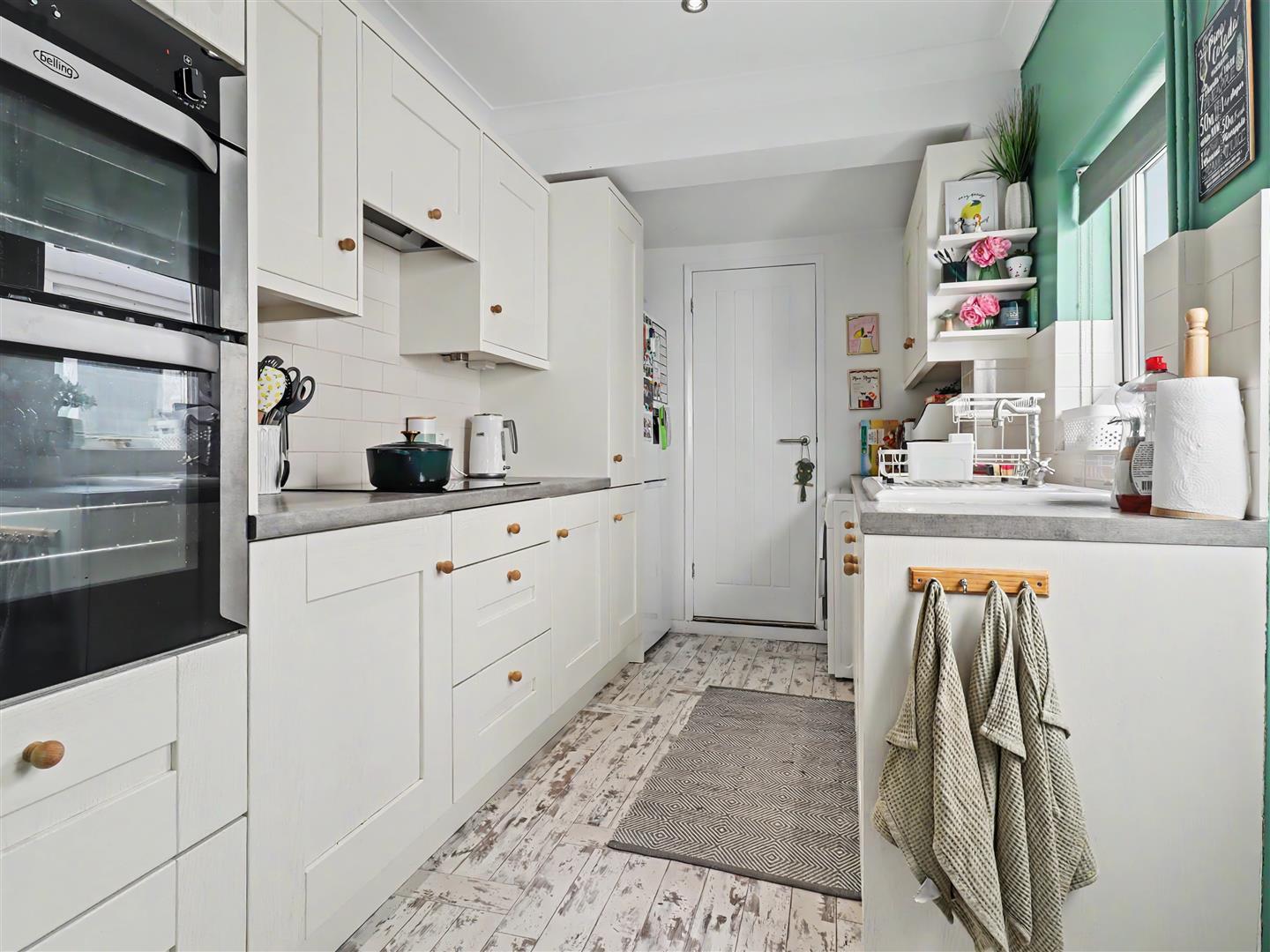 Property Image 40f928e9-b94c-4ede-b634-db08b21a9eb4