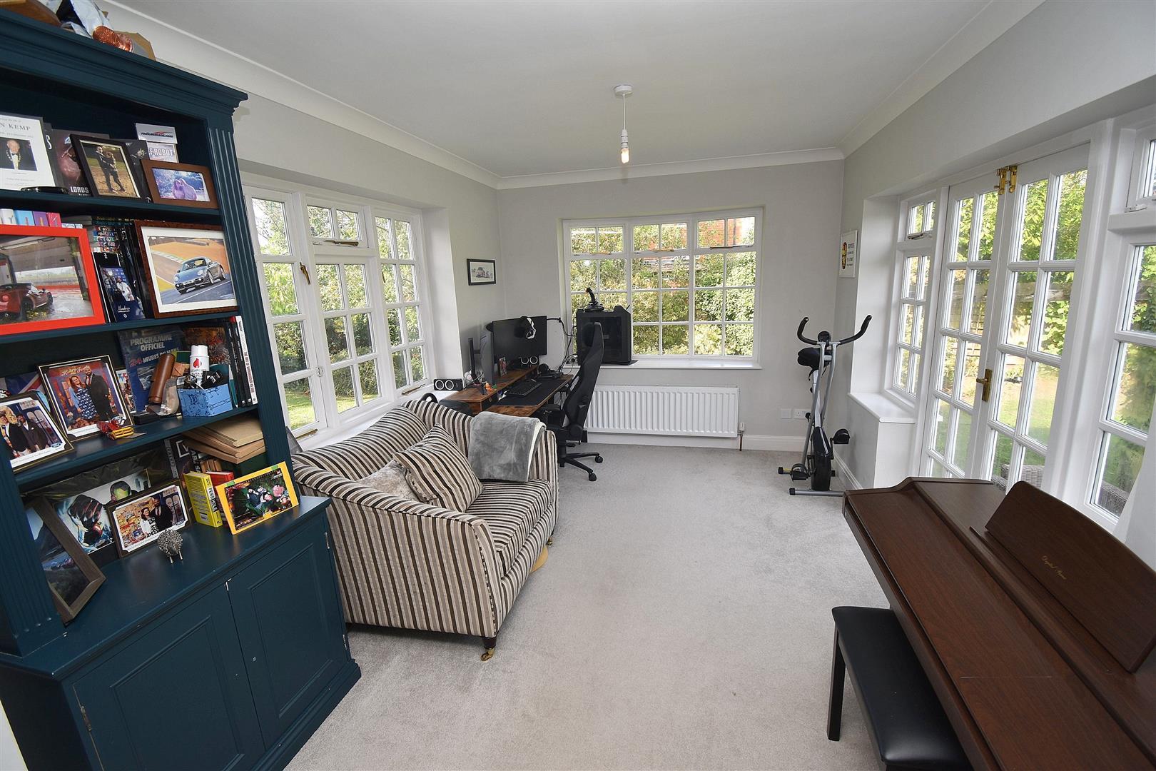 Property Image 40fe0f0d-31db-4cd7-9e45-84784787a9ce