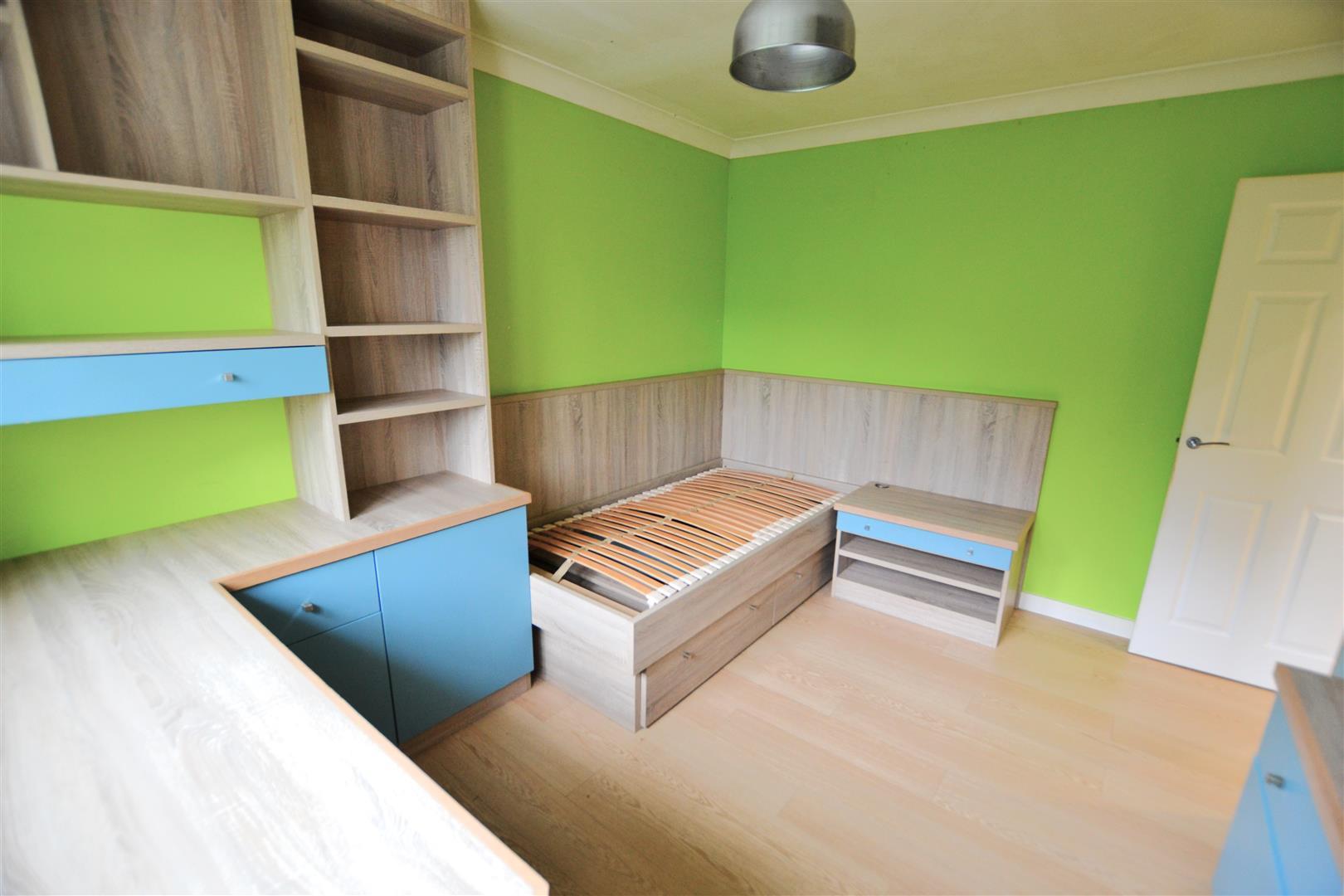 Property Image 411c35cf-dbc0-4778-9126-59af61cabdb9