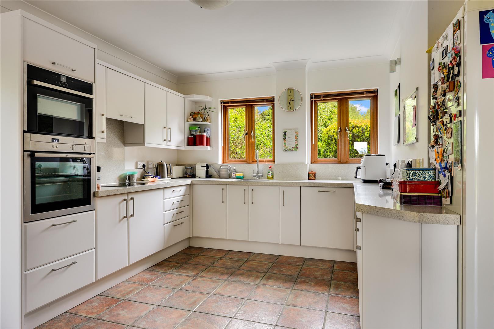 Property Image 4122dfac-1516-43a7-b0de-2ab1ba95f30c