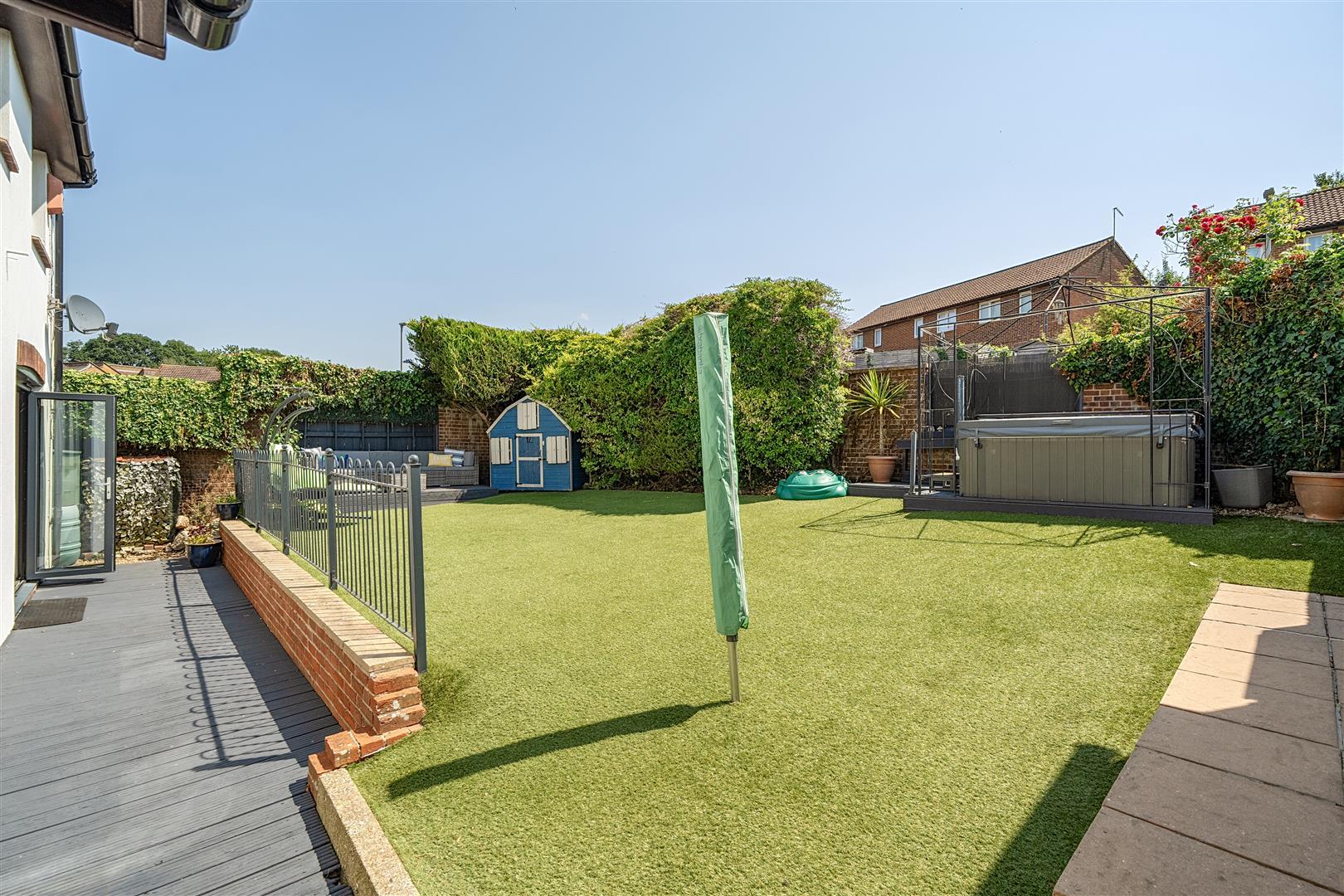 Property Image 41259a8b-3ebc-40bd-9b1b-6d6b665895f1