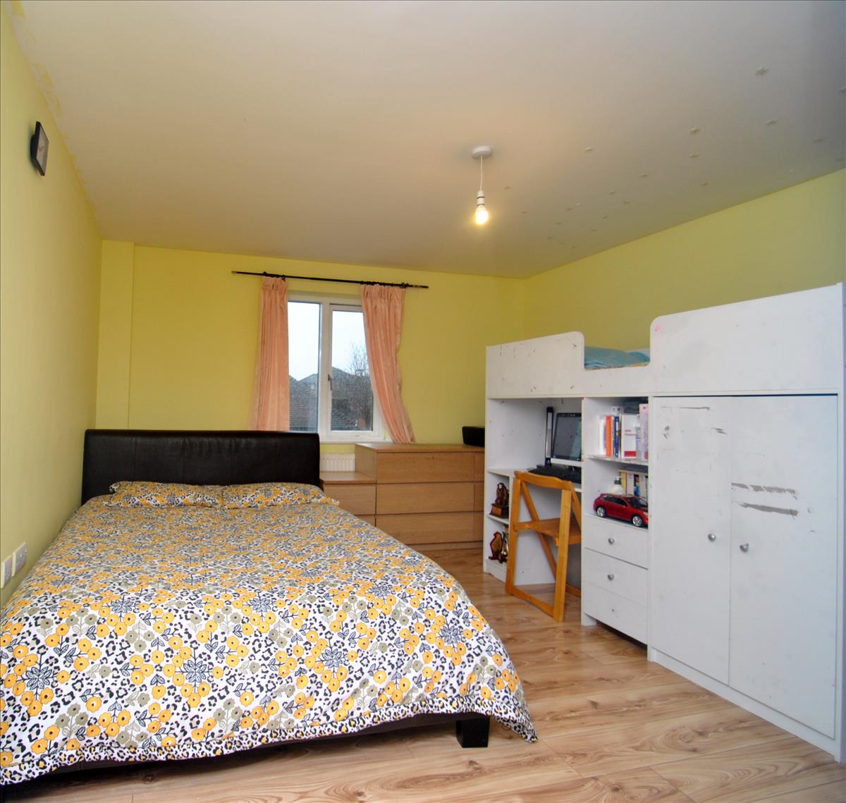 Property Image 412dc303-b68d-4853-81a2-b597c6955fc2