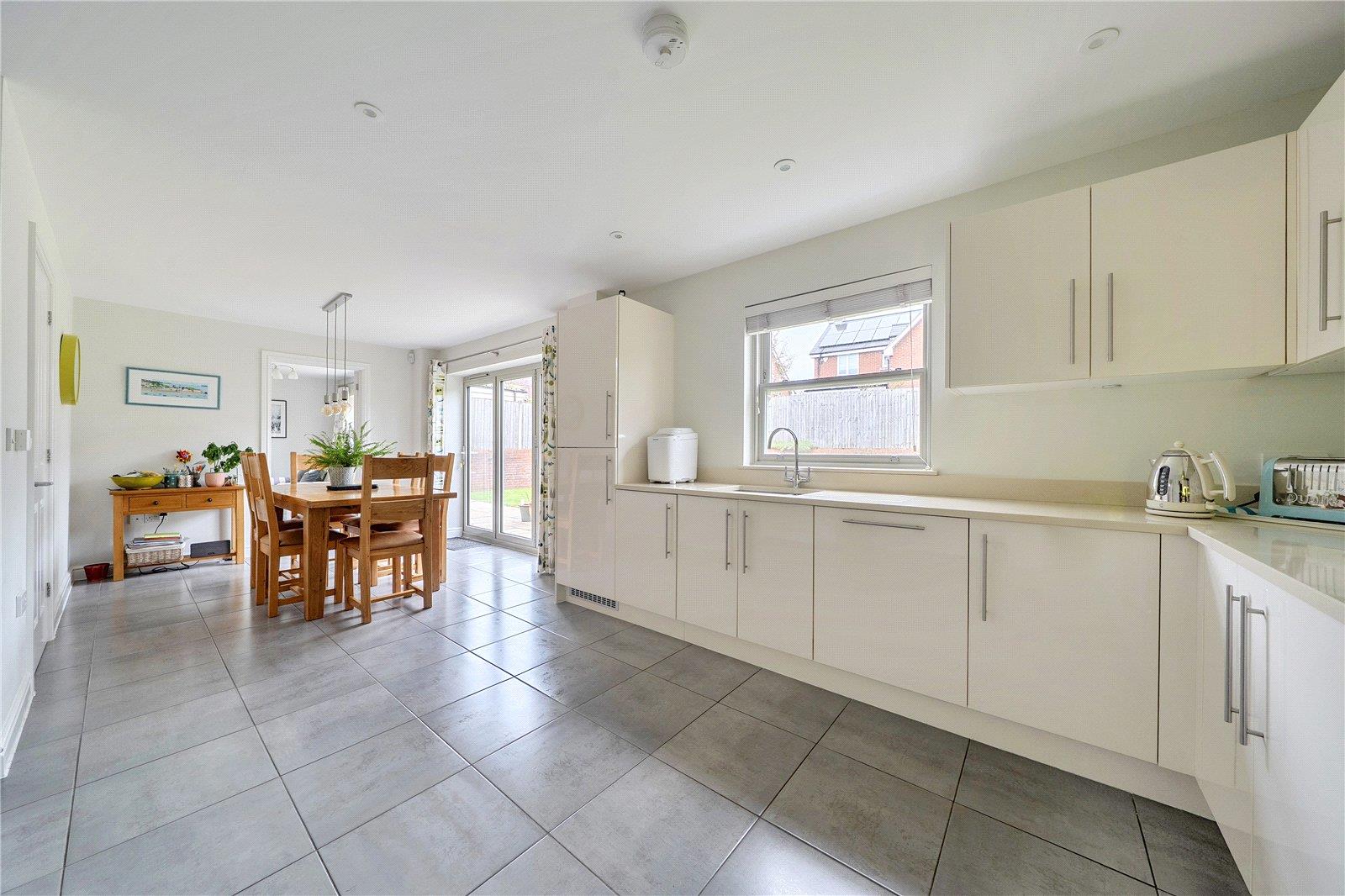 Property Image 41333a39-9cd7-4fd9-ba4d-b8635bc57f12