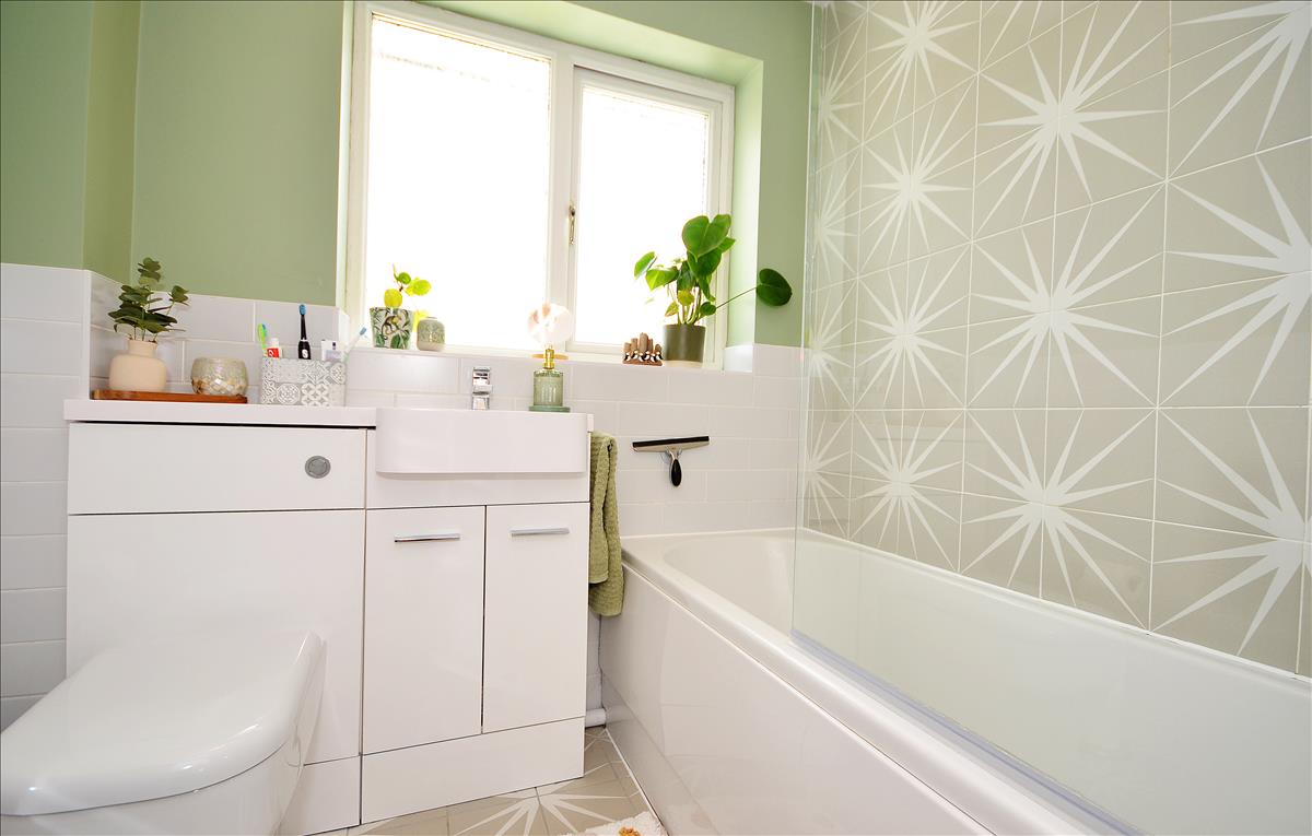 Property Image 4145b315-36f5-4ed2-b72e-e20d4d3532cd