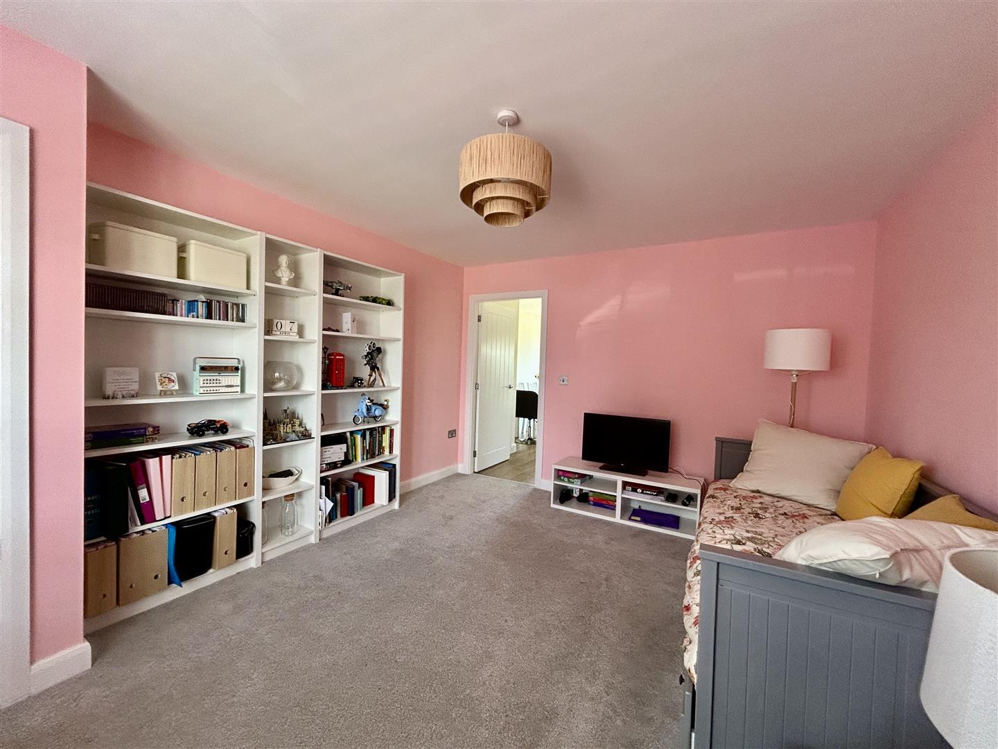 Property Image 4156a1cb-4082-4e47-aba5-9d1ace902d2c