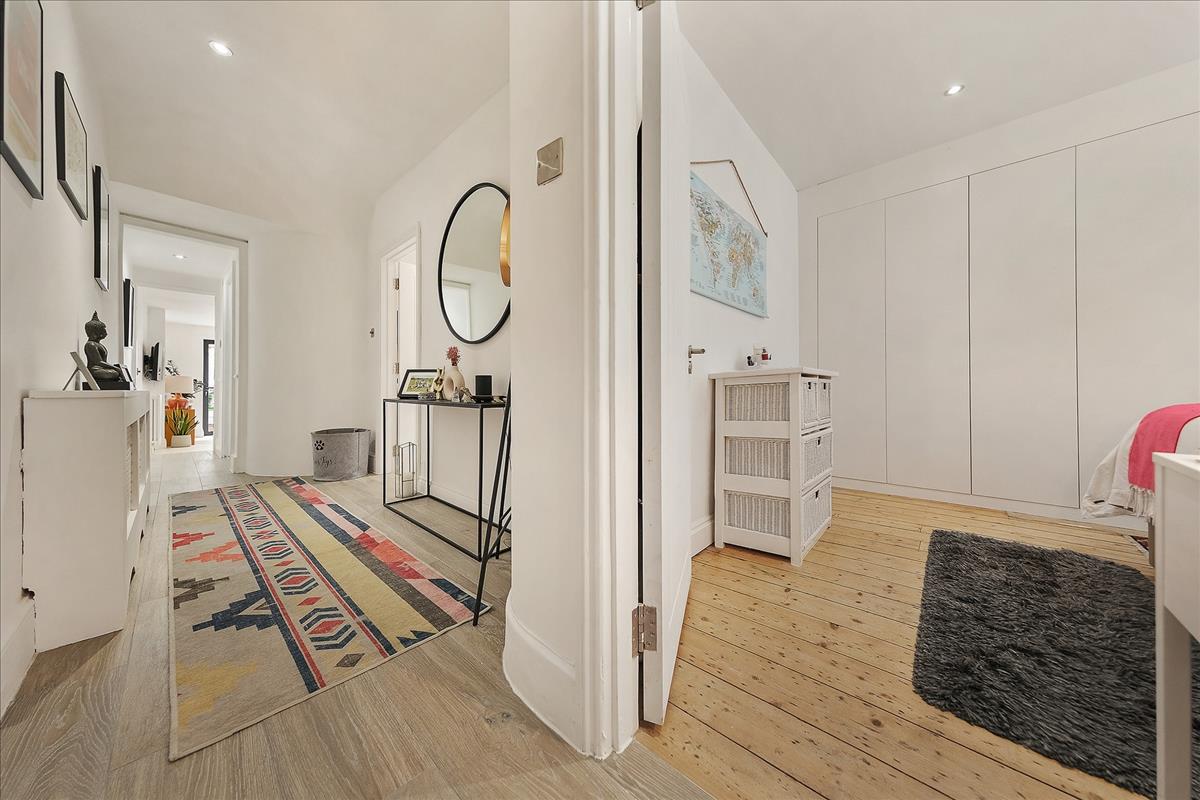 Property Image 4162d7a8-3d35-421d-8dc9-09959248d134
