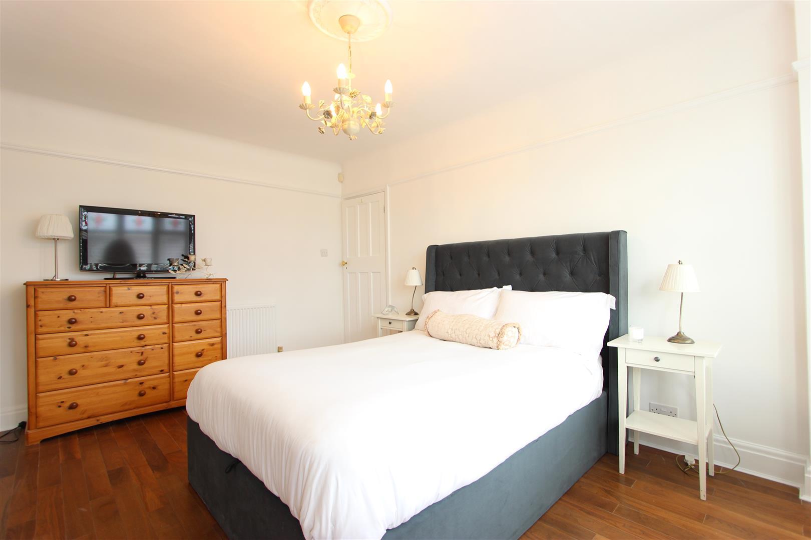 Property Image 416ddb60-7435-46c9-8ec1-4d5ff3b6d468