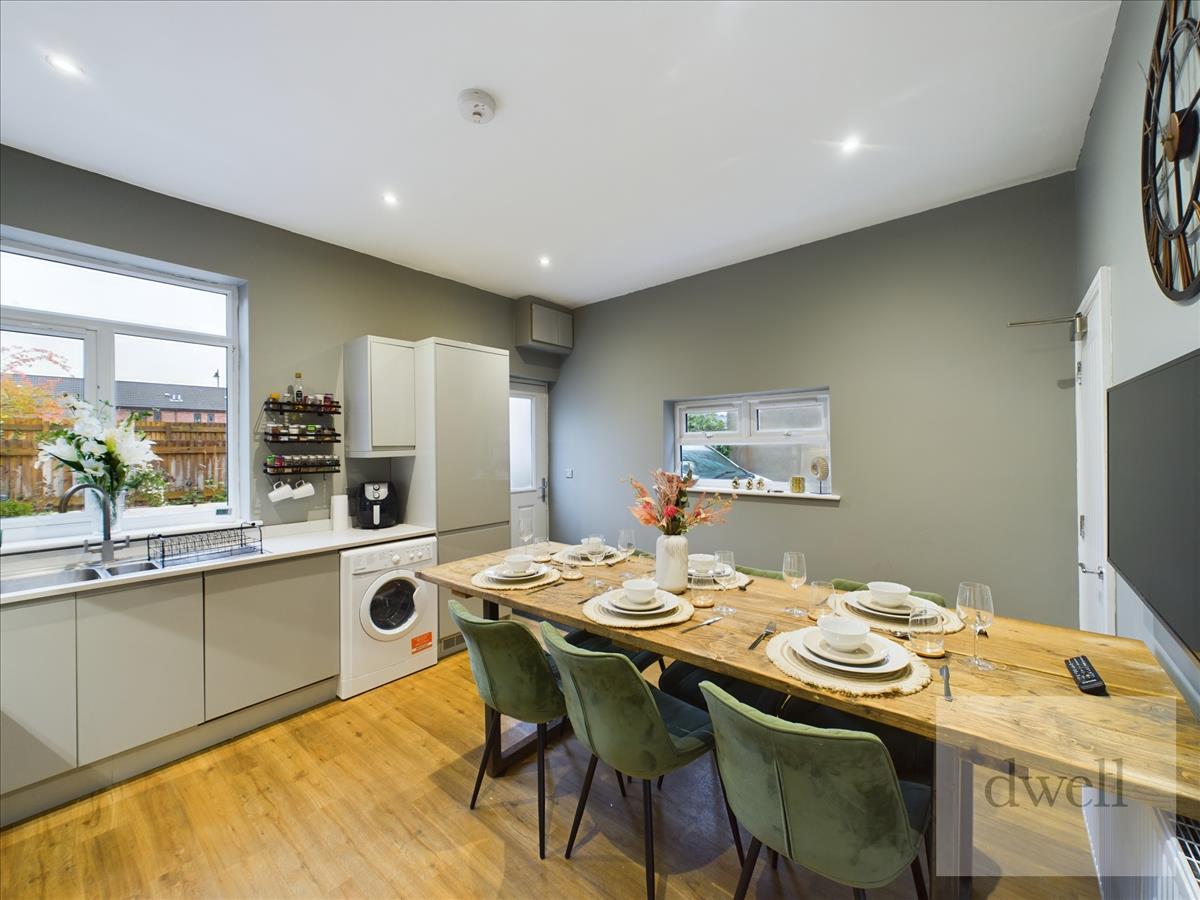 Property Image 416e8623-f277-4536-874e-4f9154844af3
