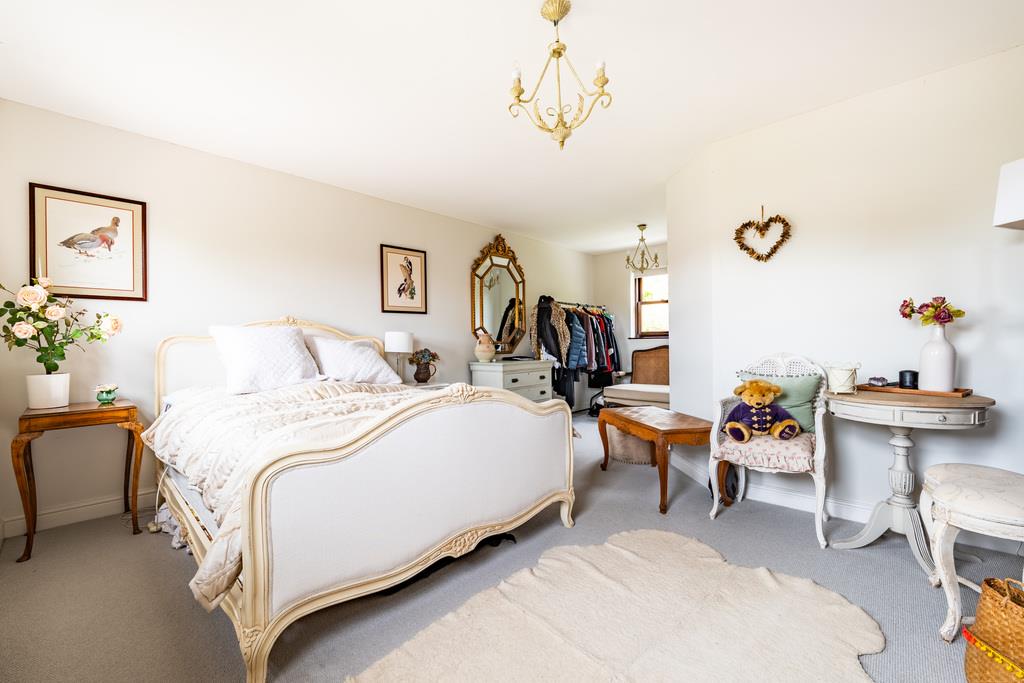 Property Image 417f1a74-2fc7-415e-b9ea-a7d380cc96c6