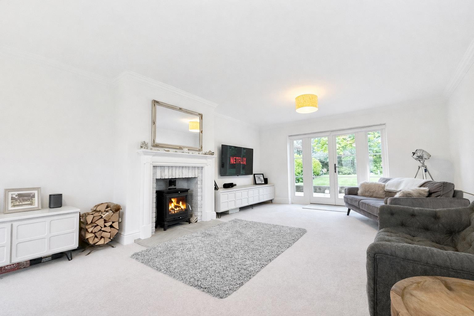 Property Image 418c4338-dad3-489d-a25c-fb52133a7b3d