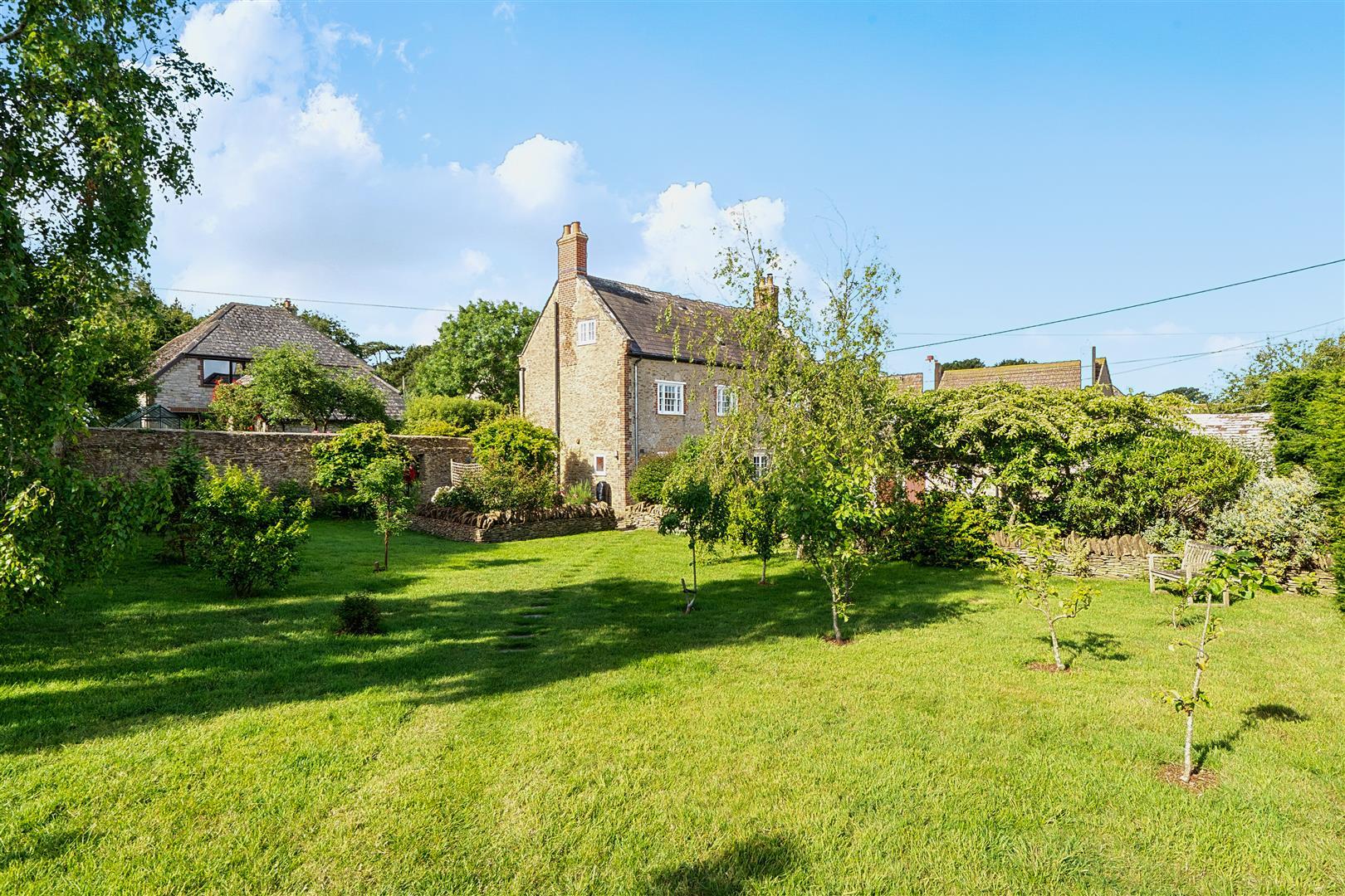 Property Image 419aa635-6371-4f5e-b190-1060410fdd67