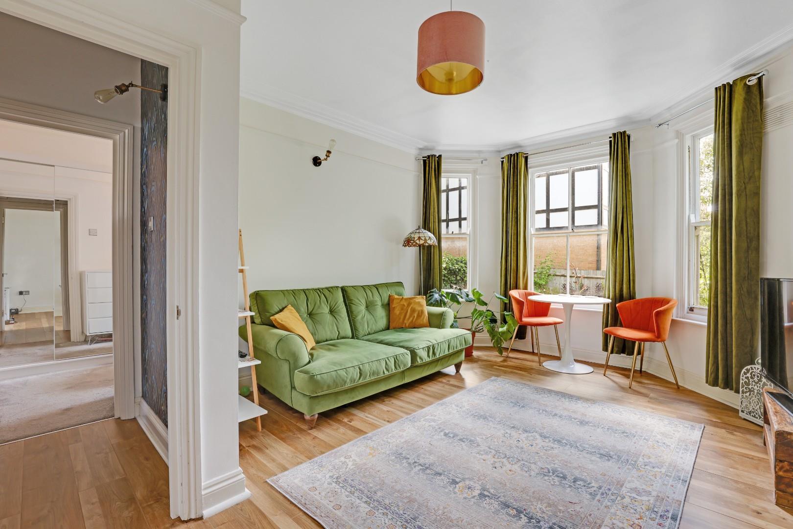 Property Image 419e6a82-837d-490a-9c25-edd0ae882d0e