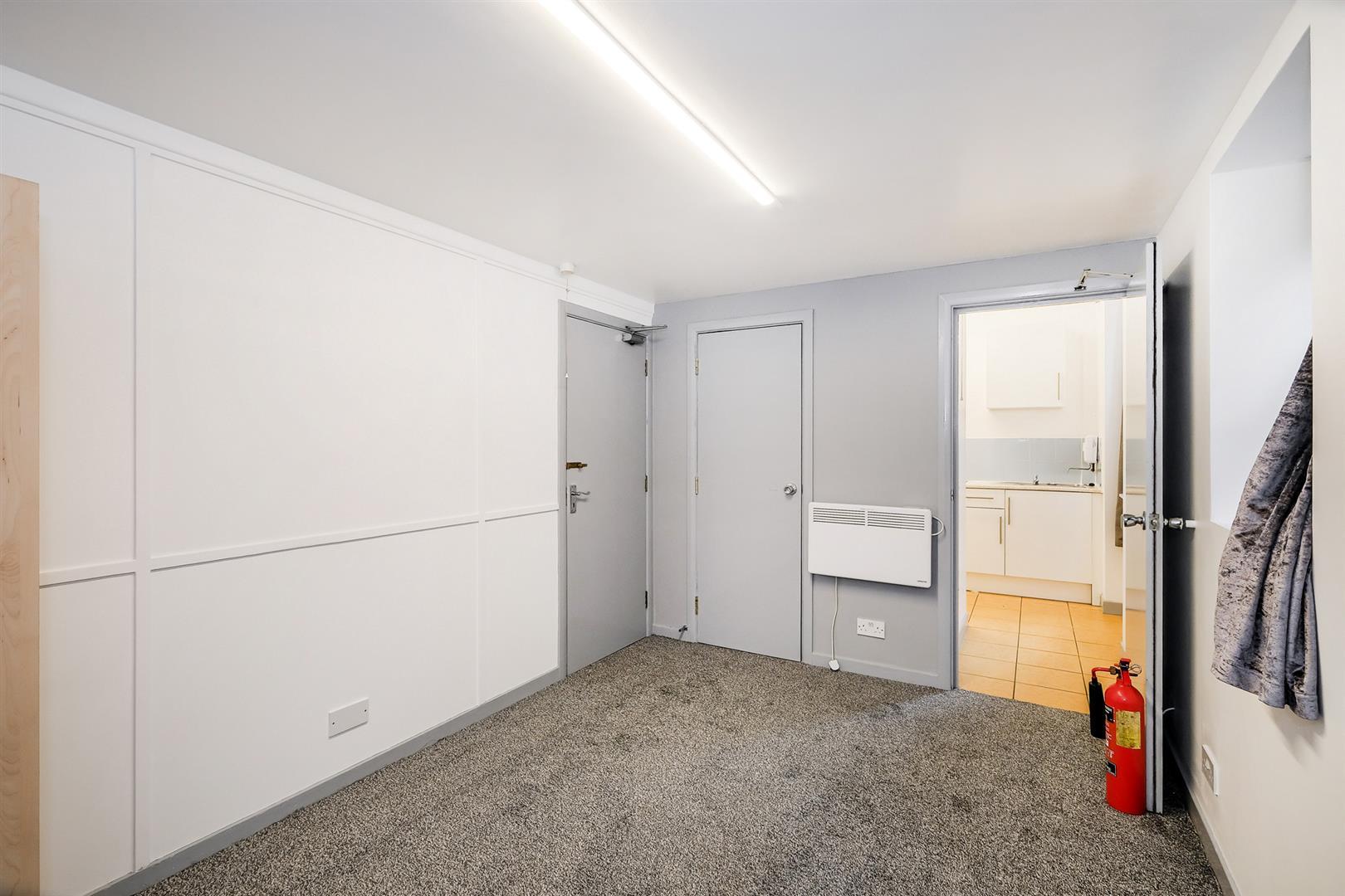 Property Image 41a64108-38f4-4a67-8fed-2396a7cfb355