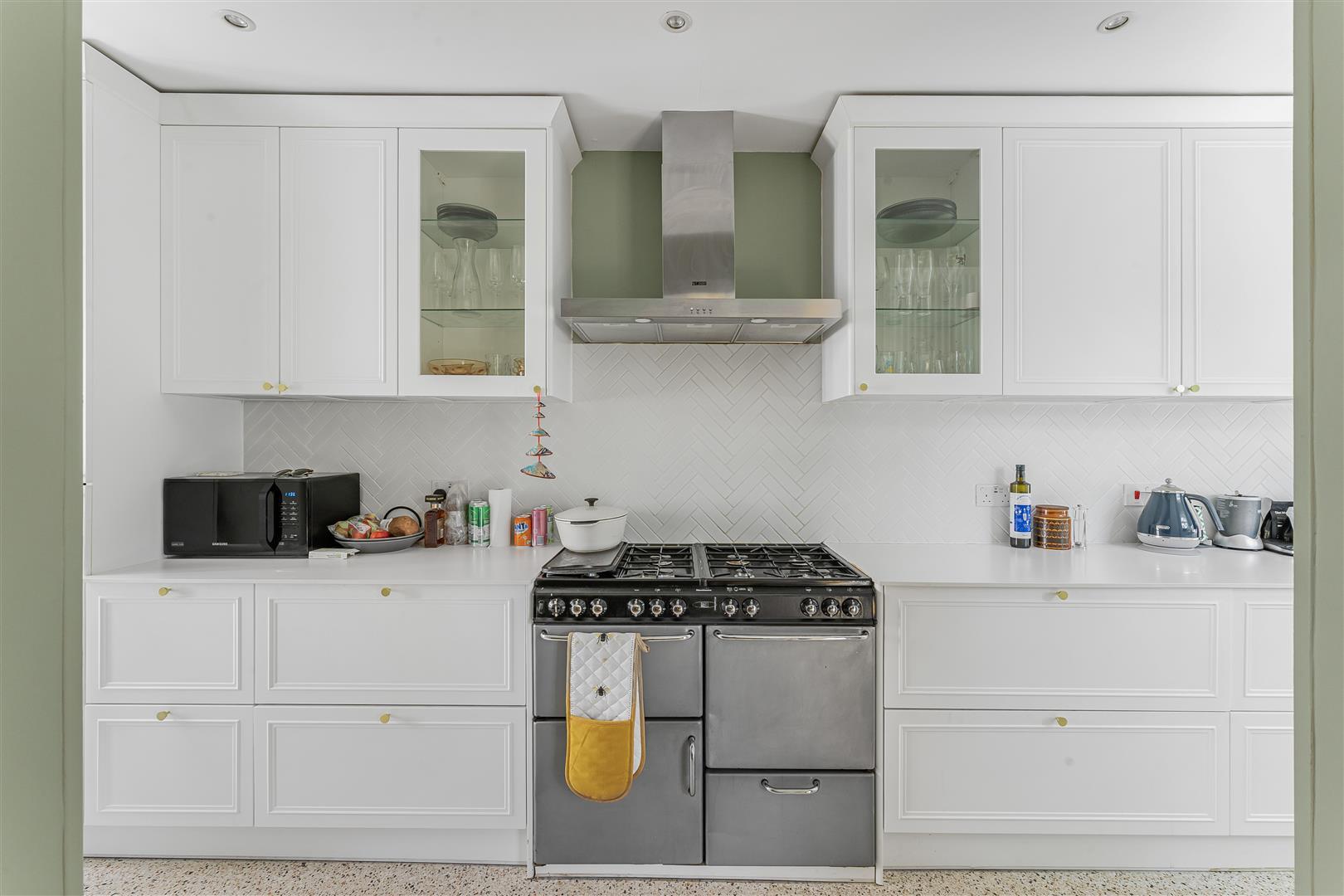 Property Image 41ab8299-ec4c-4216-979d-e3d2ed302dc3