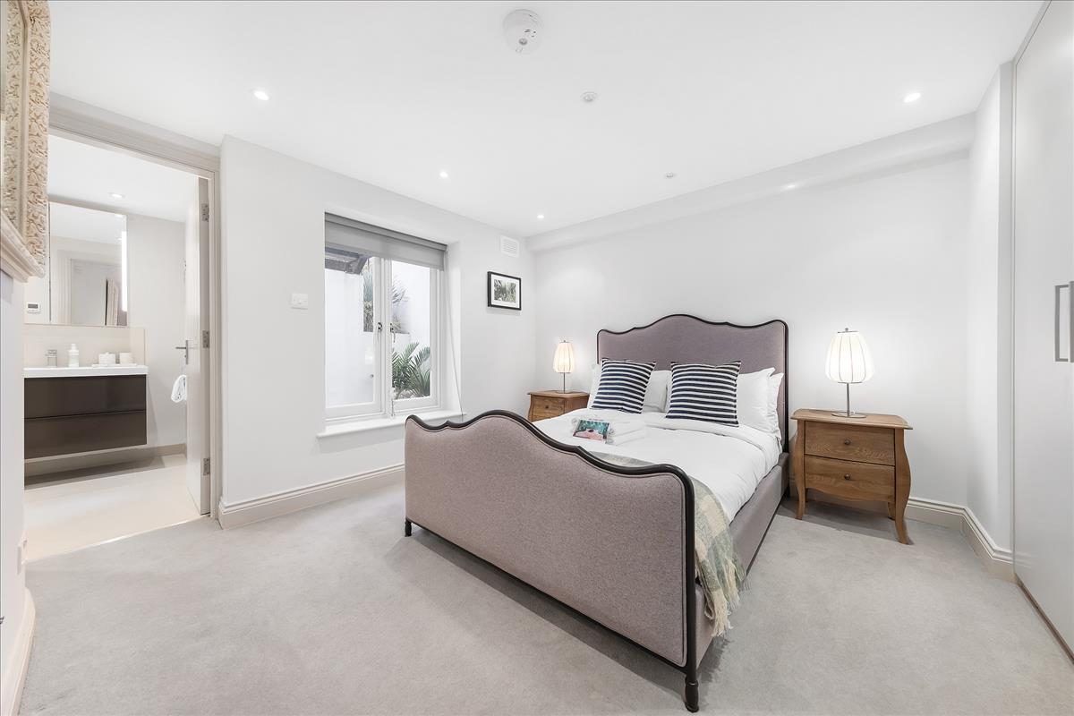 Property Image 41bbe055-a6d9-4f6a-bb41-41e97d80701b
