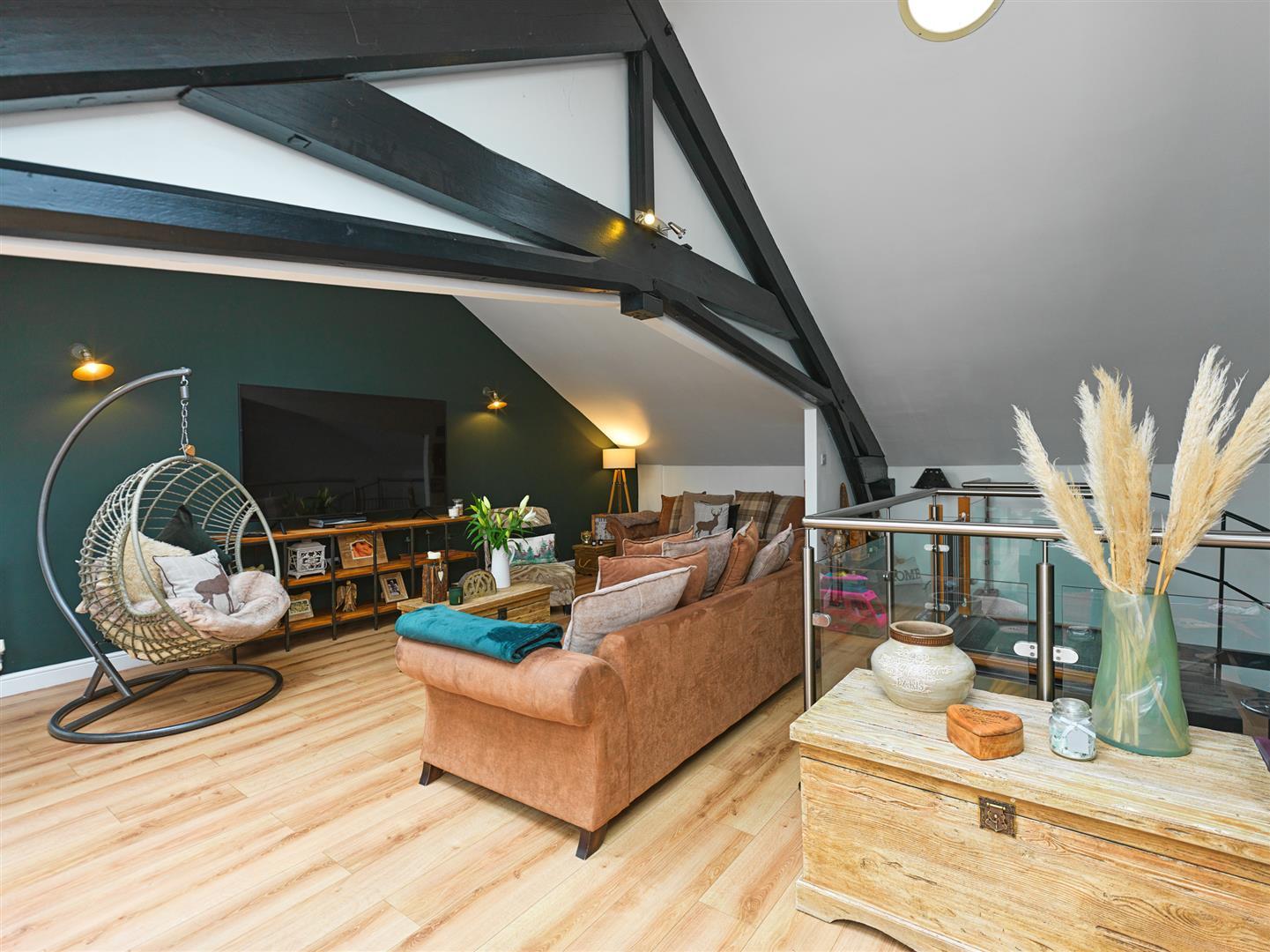 Property Image 41c69d8a-ef9d-46f8-bbd6-d7fba199441a