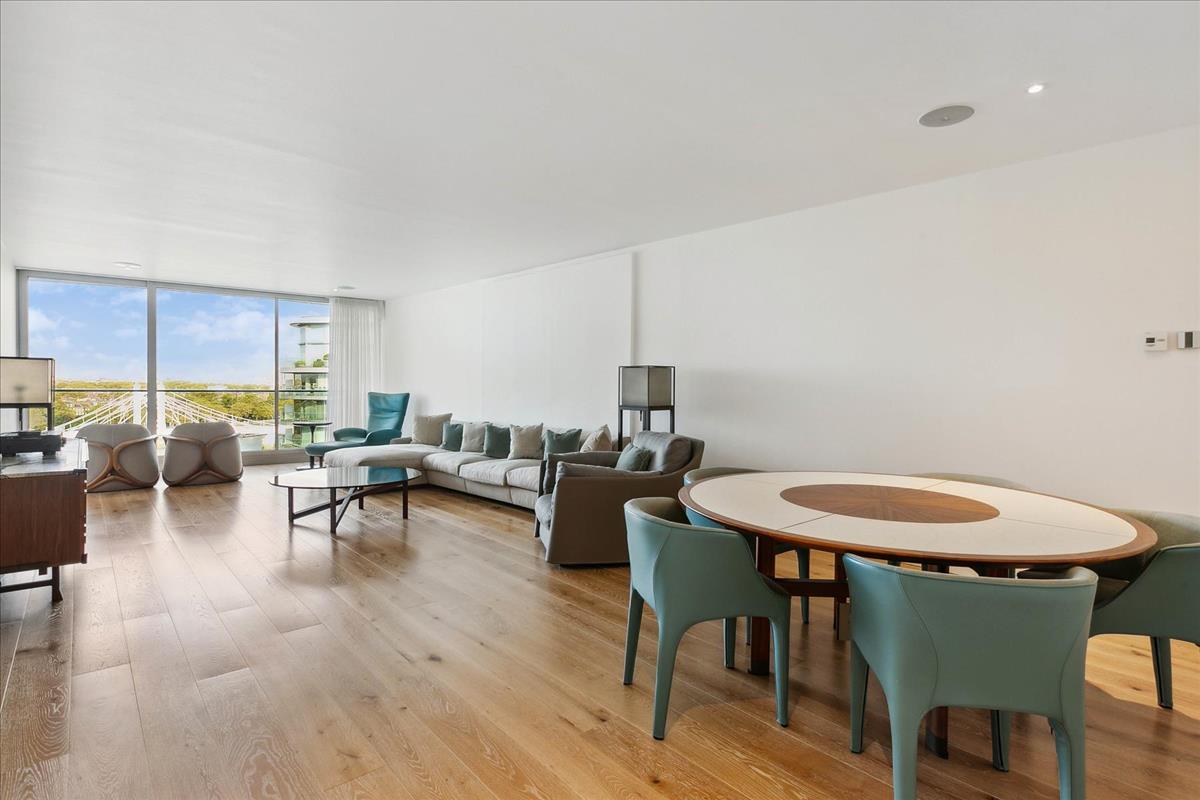 Property Image 41d313e0-215b-433a-9c37-bb7b13f8bd37