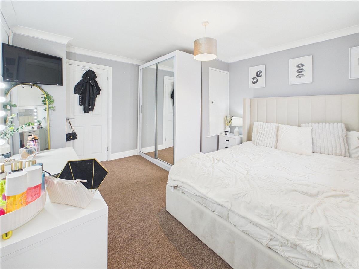 Property Image 41ddf62c-bac1-440c-8811-92774233c967