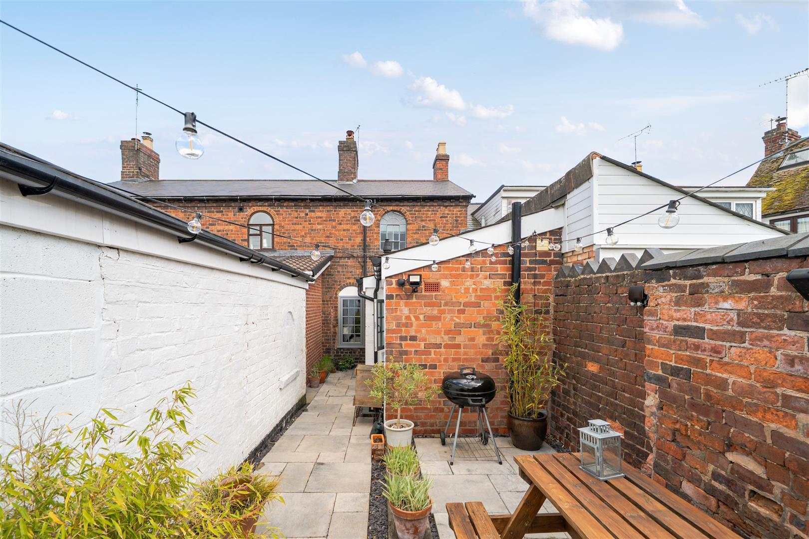 Property Image 41def2d9-d272-4f3e-8476-5c0899dbc10e