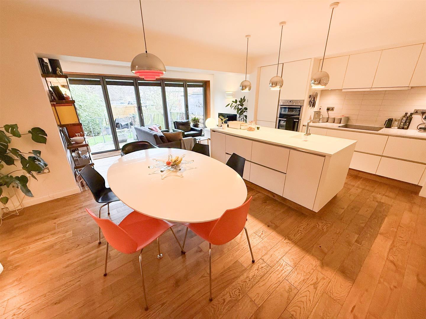 Property Image 41e56759-e84a-49b4-aed3-45c92f31ac9d