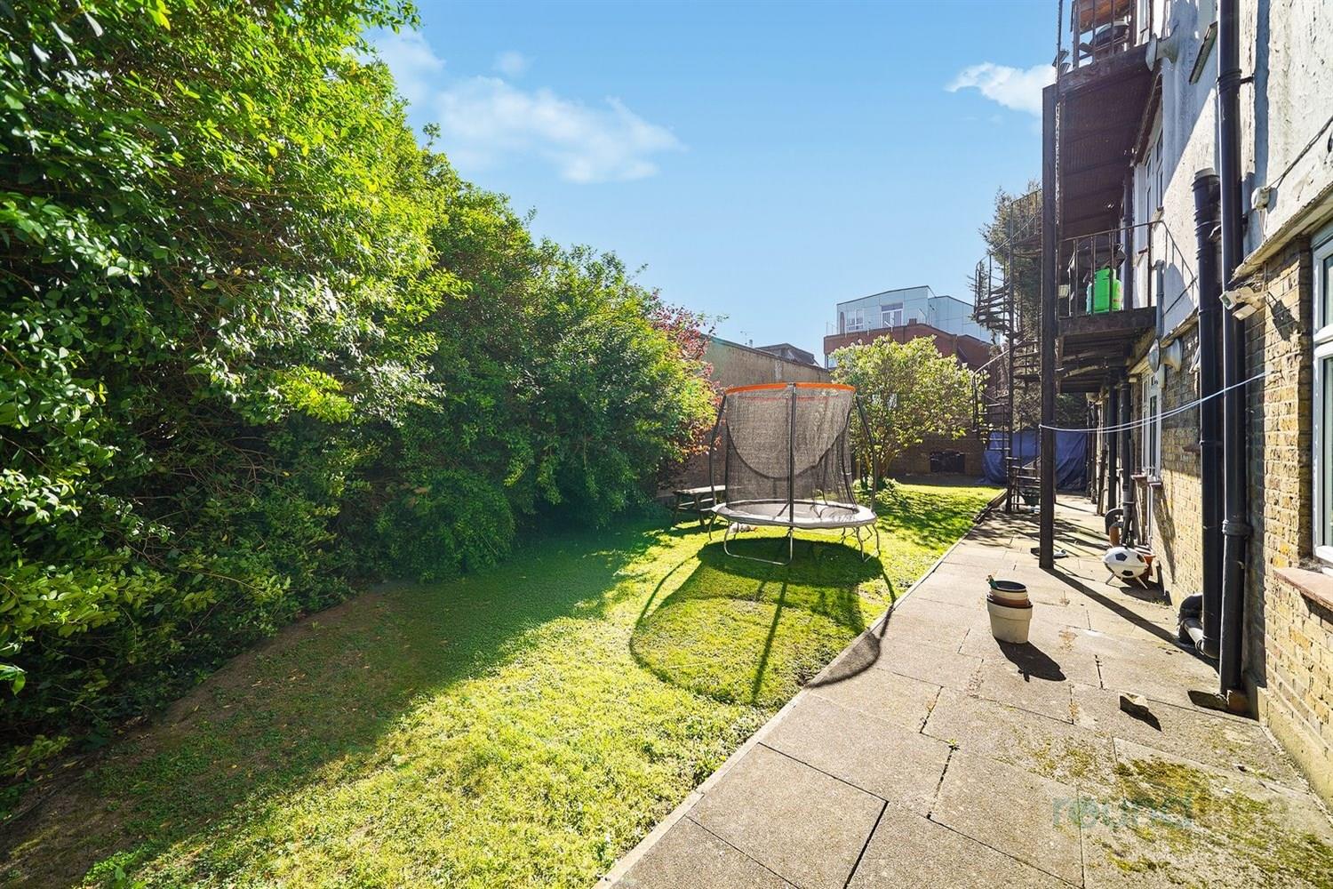 Property Image 41e66e80-e45d-4266-b237-3cc5a8d965ee