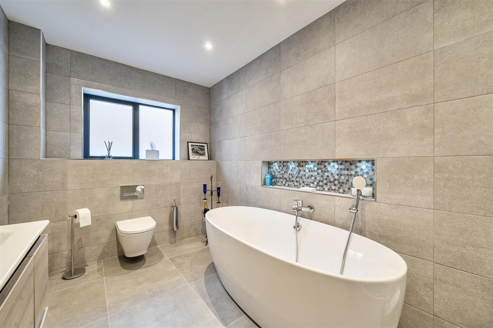 Property Image 41e8df6b-36e1-47dc-8de8-2391cf6a303c