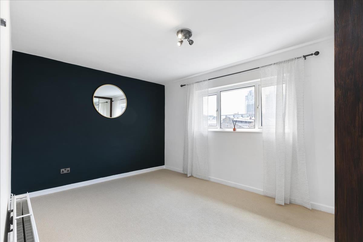 Property Image 42127942-a37c-4636-bb2c-fc9b54fd5940