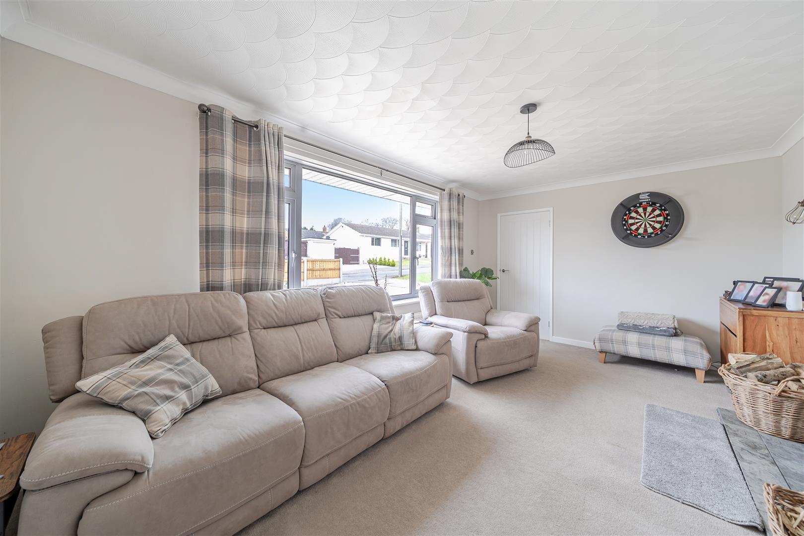 Property Image 42142bc8-60ec-49ca-938b-bd5ee4f2a552