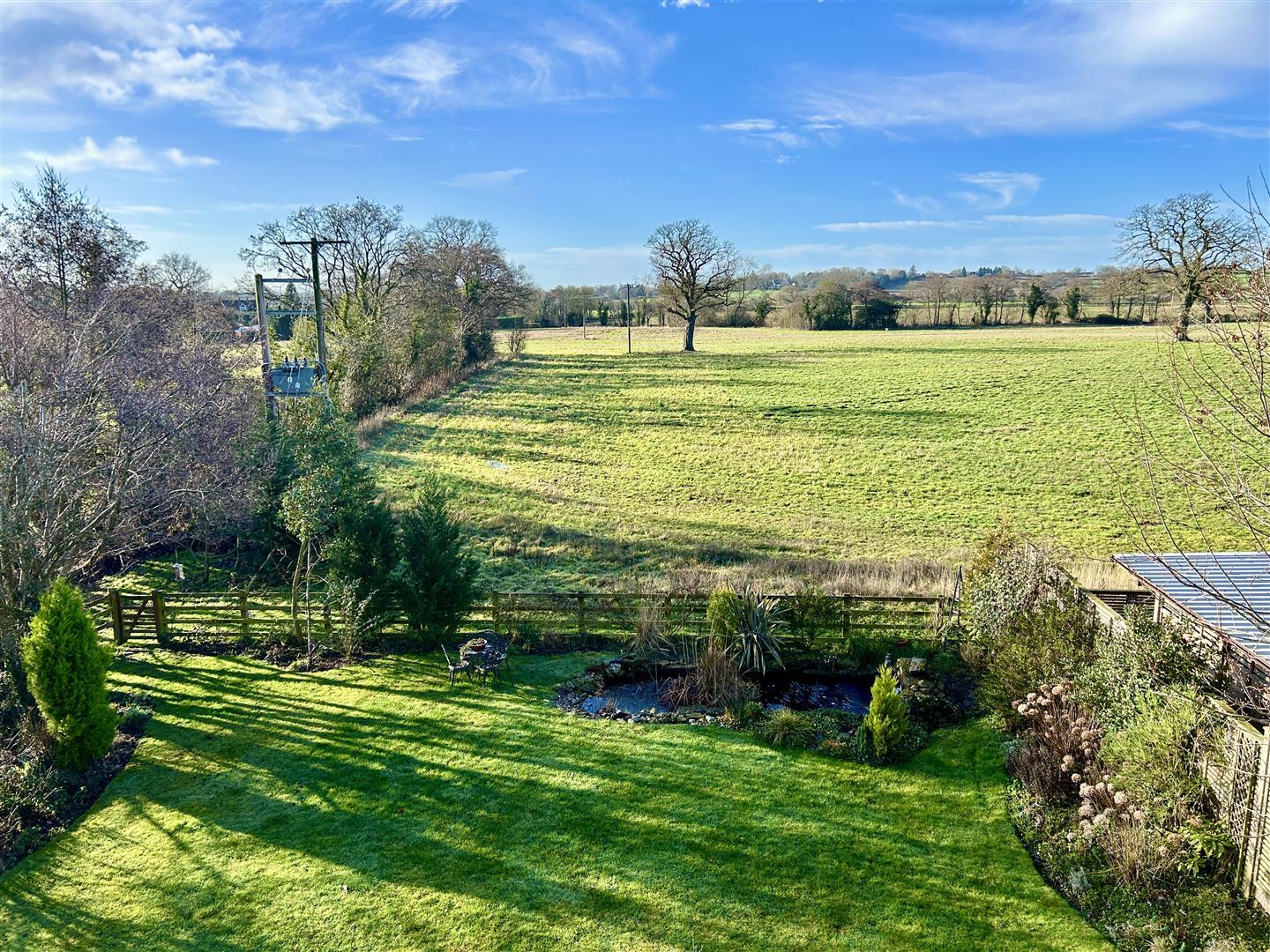 Property Image 422102ea-4eae-444d-8141-2d9219366f07