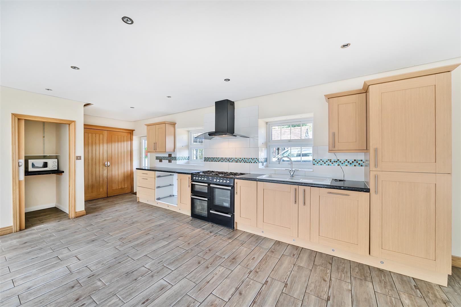 Property Image 4227982b-51e4-476a-953f-0464d3f02784