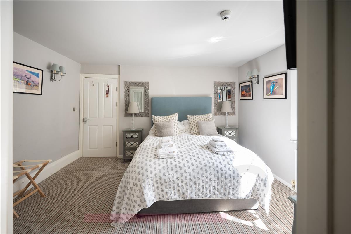 Property Image 422861af-ecda-4ee8-b577-029696a0f859