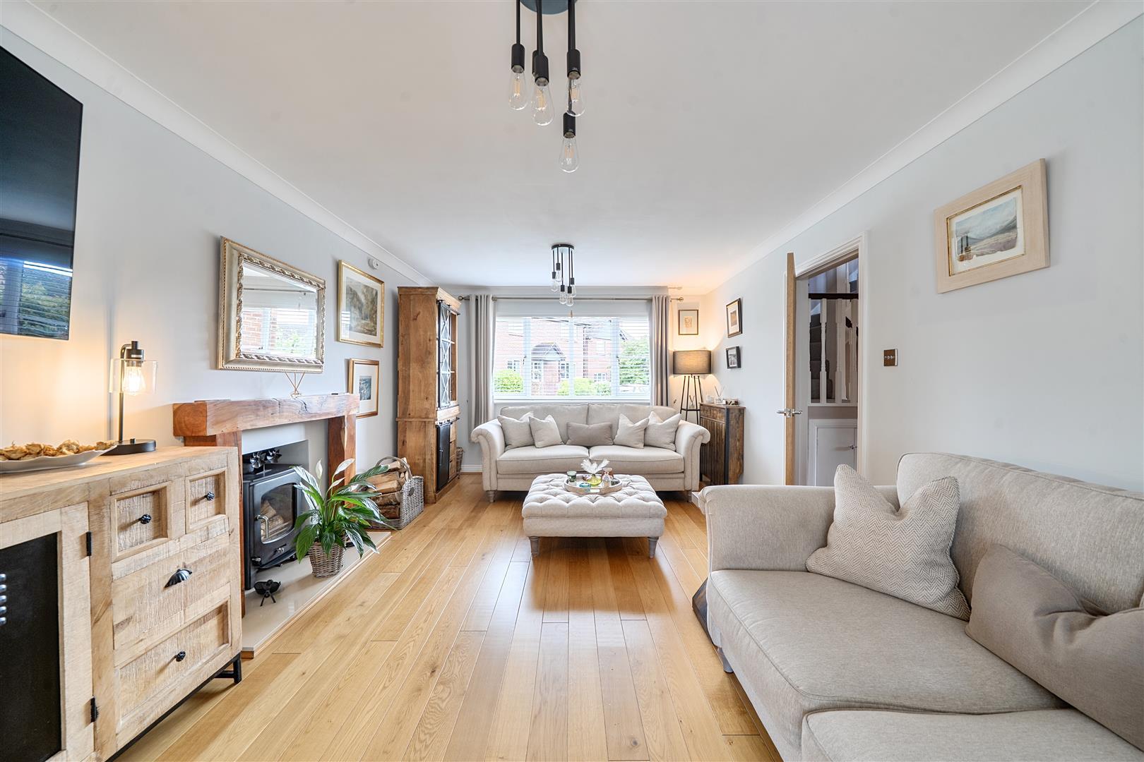 Property Image 422aaadc-0f79-4918-98e0-7e3c87f5f8ea