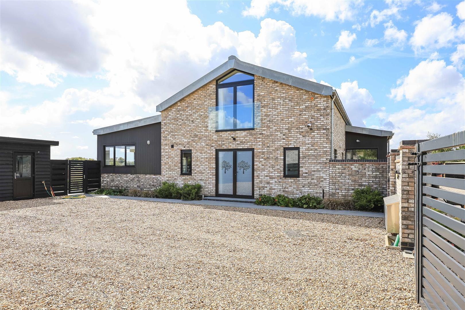 Property Image 422b84d5-272d-4c57-a820-e7da6cb8618c