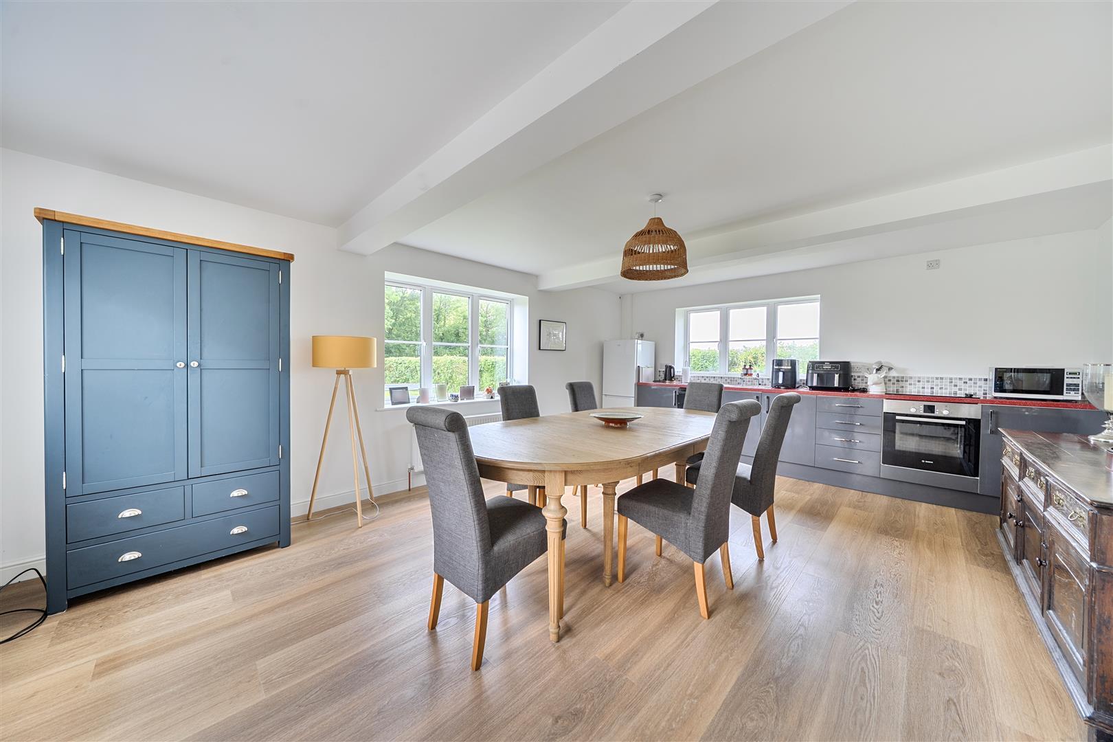 Property Image 4235f46e-4c75-4458-9a1e-47cd4899532b