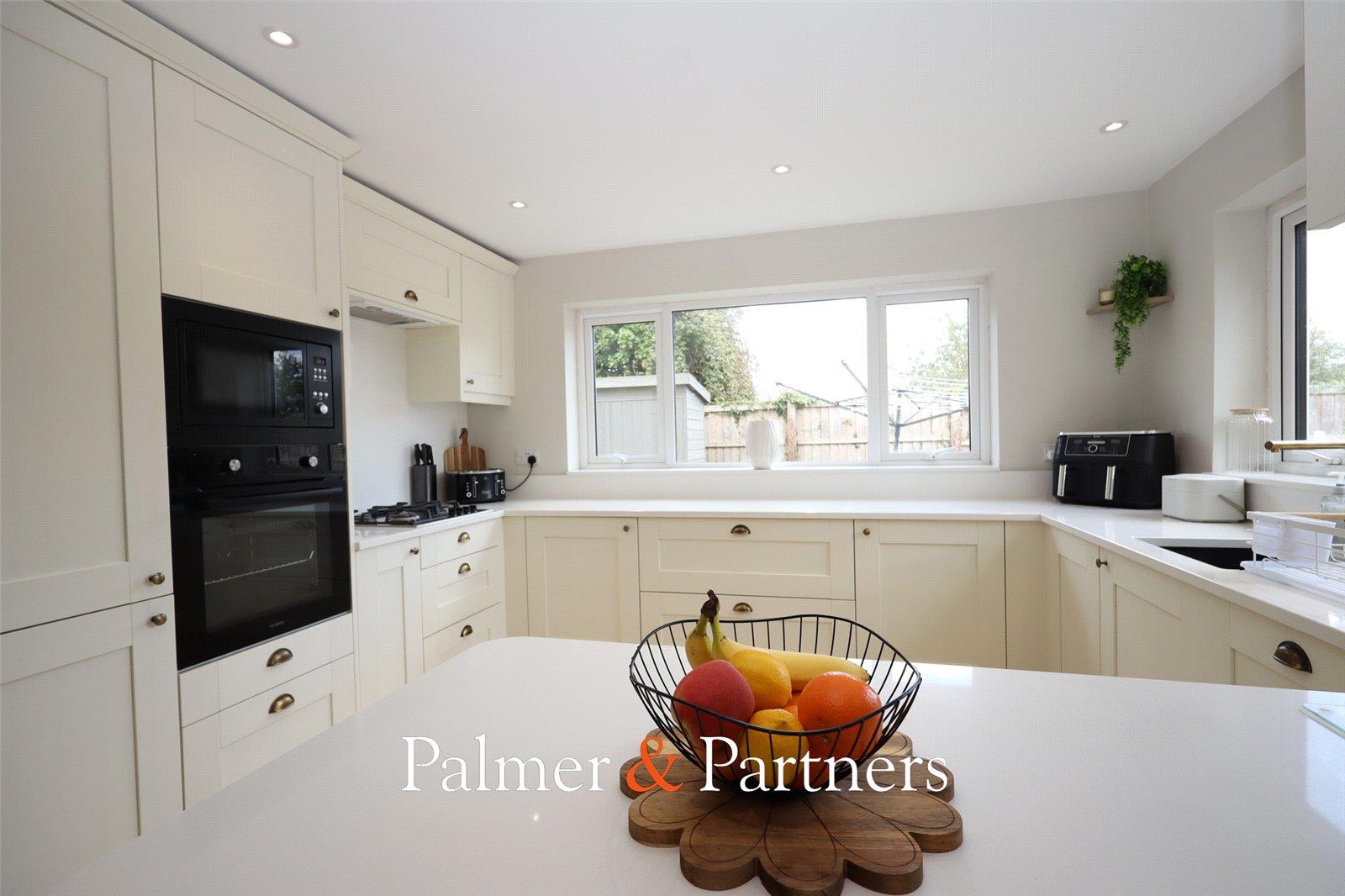 Property Image 423c343a-cf63-4754-92a3-63016a6193c6