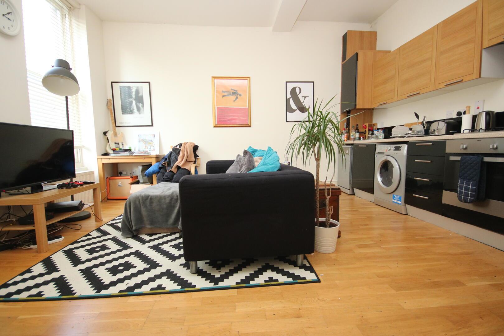 Property Image 423d2f70-60a1-43e6-84ba-2695431bac29