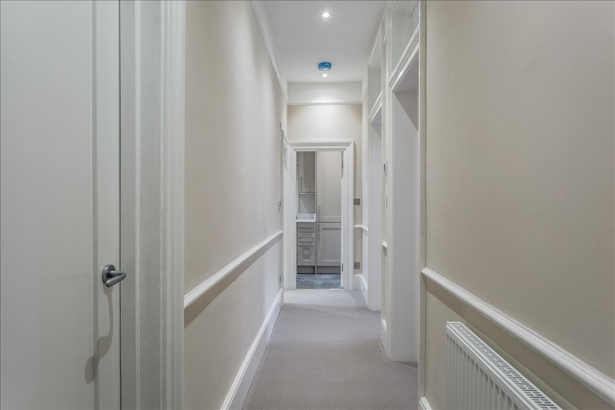 Property Image 4240f169-01ee-4c5c-be40-86f24d96b978