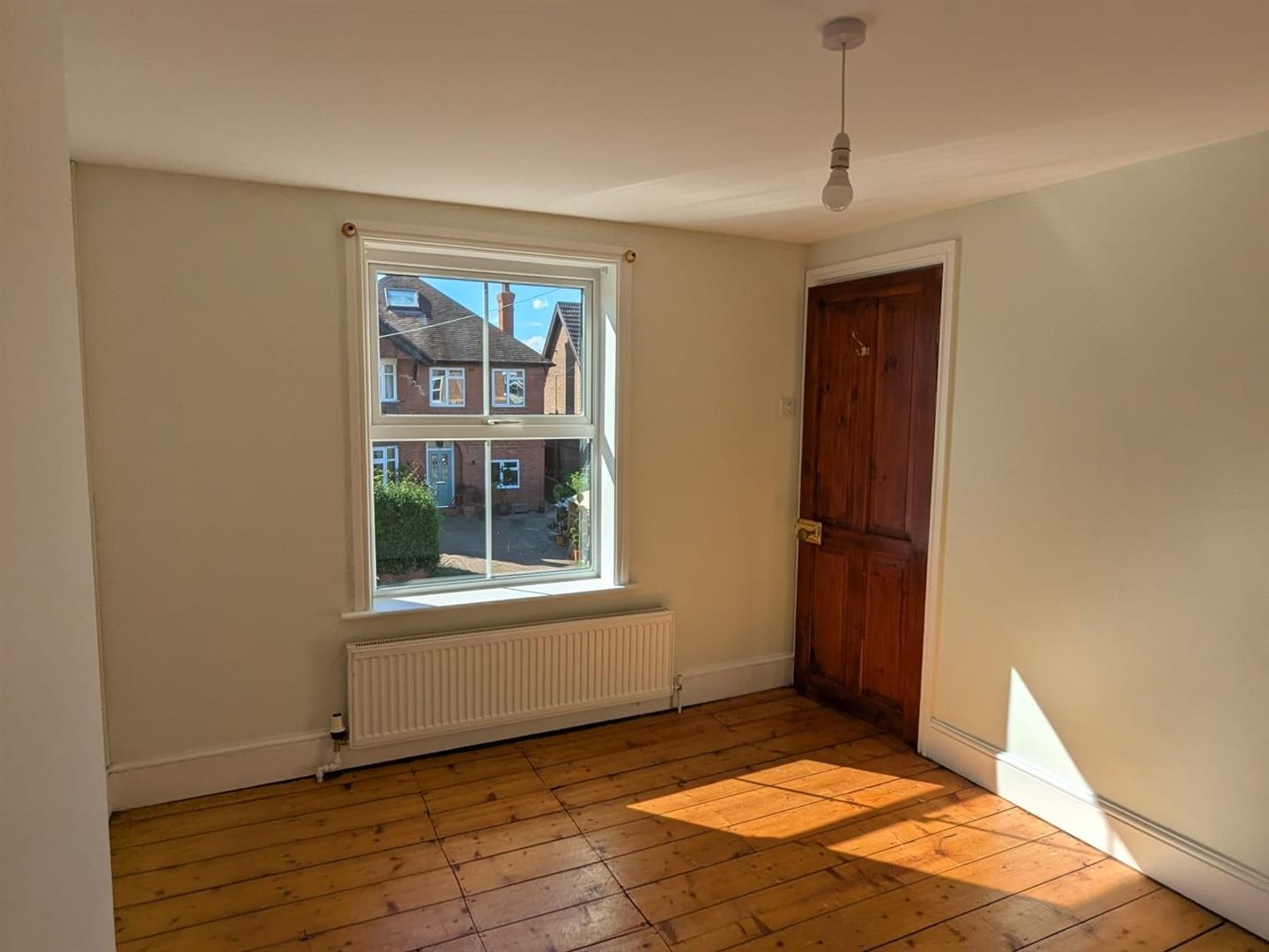 Property Image 42413680-eb20-46f3-b0c3-e2269b27fa09