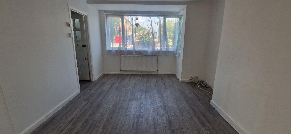 Property Image 424a0e33-39c6-460a-8e02-0177bde843ef