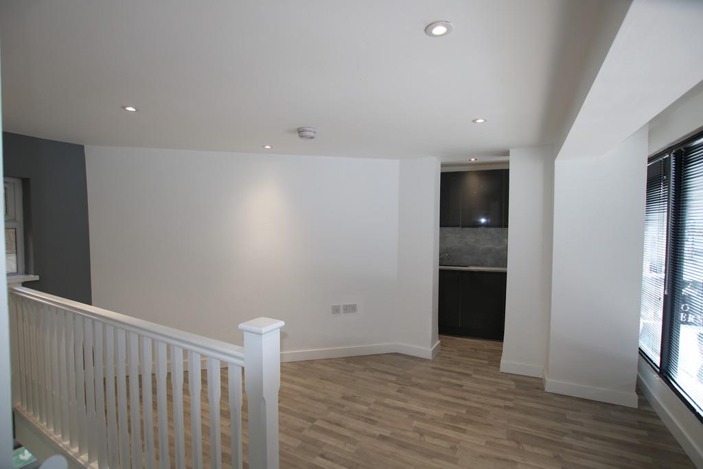 Property Image 4252d3b1-8122-476c-a546-4133b73af7f5