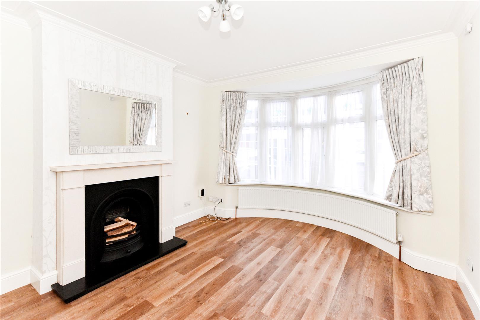 Property Image 425360fc-277b-400b-b299-4bcaf36034a9