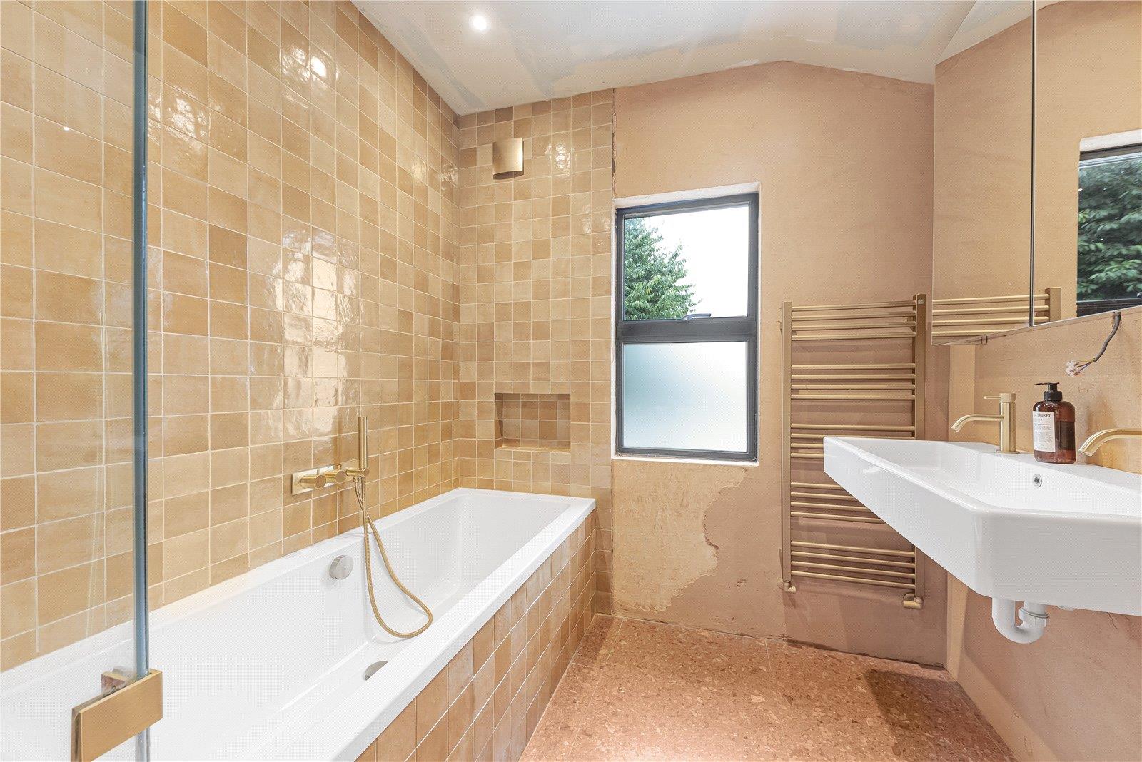 Property Image 425f5b92-5535-4004-809b-38398a26f8d3