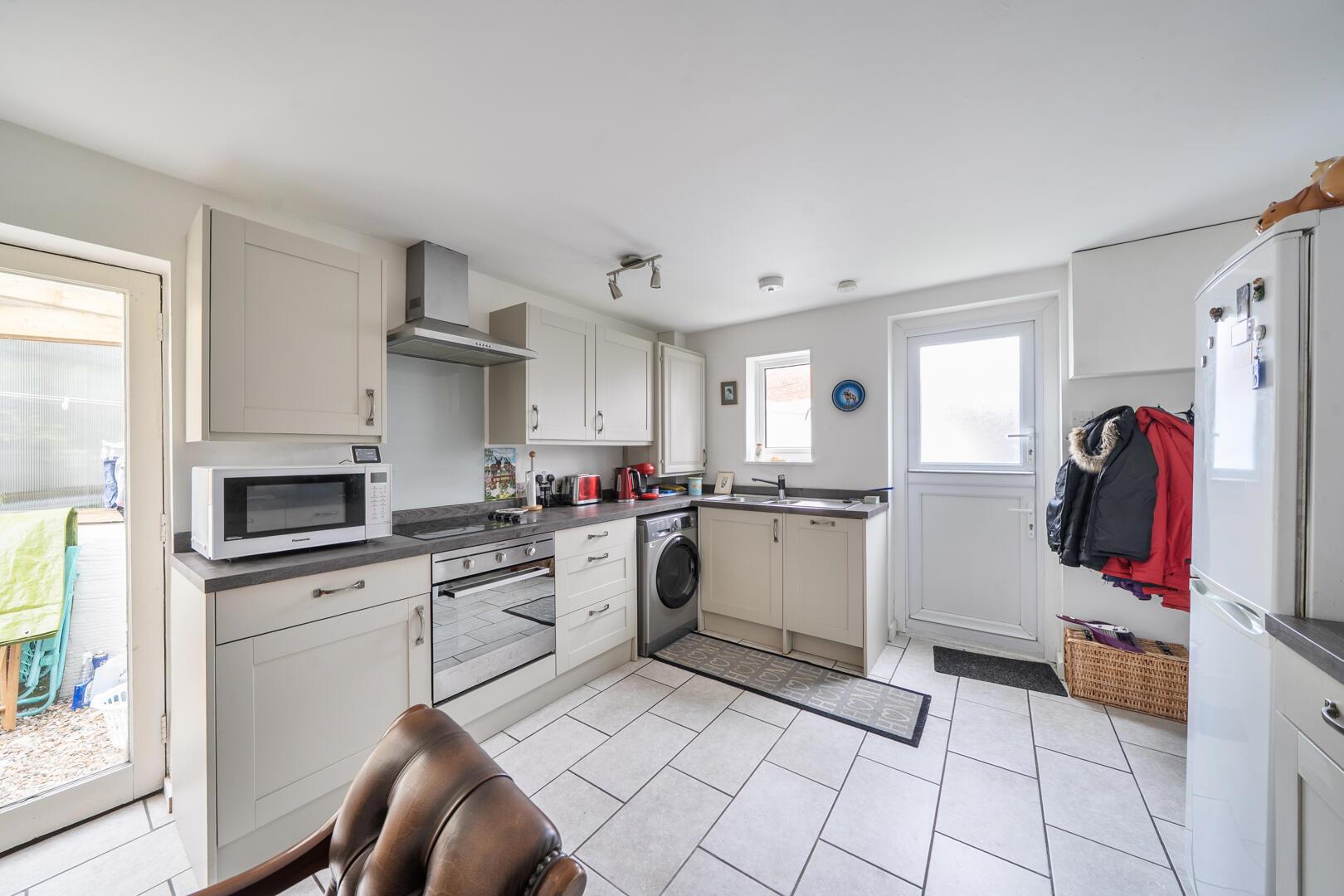 Property Image 426e3b04-f409-444c-b562-1fc8f008a24e