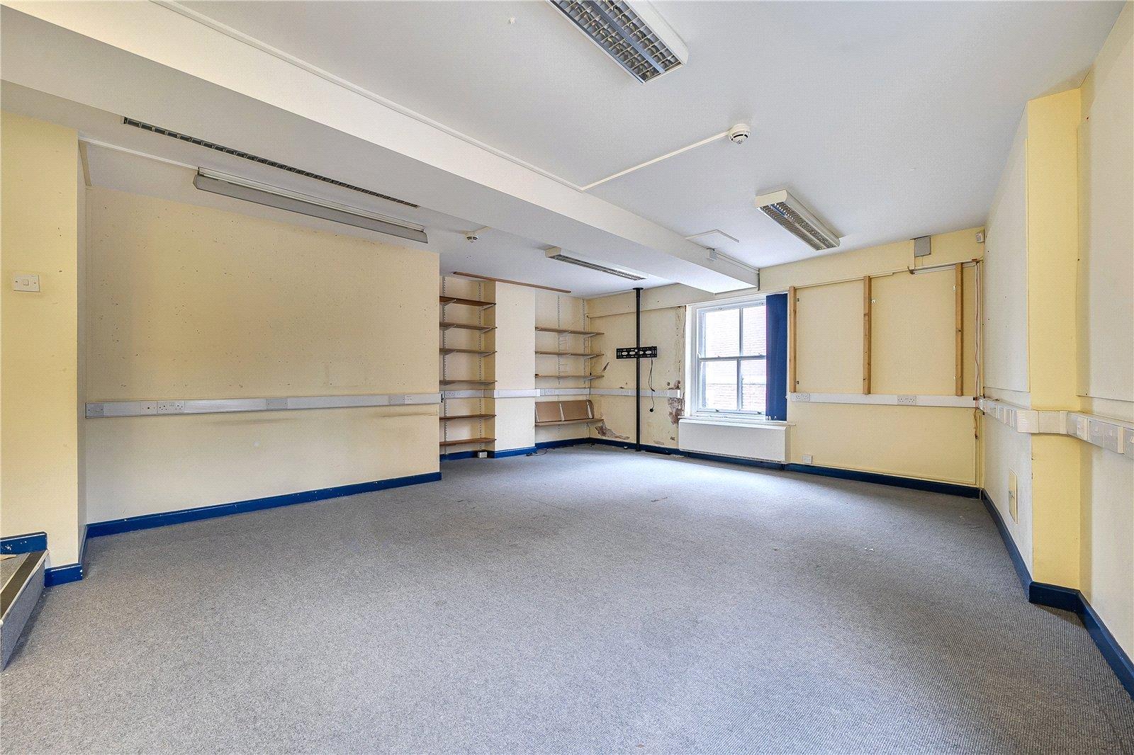 Property Image 4275f9ae-1116-478b-81c3-179e6d323bd3
